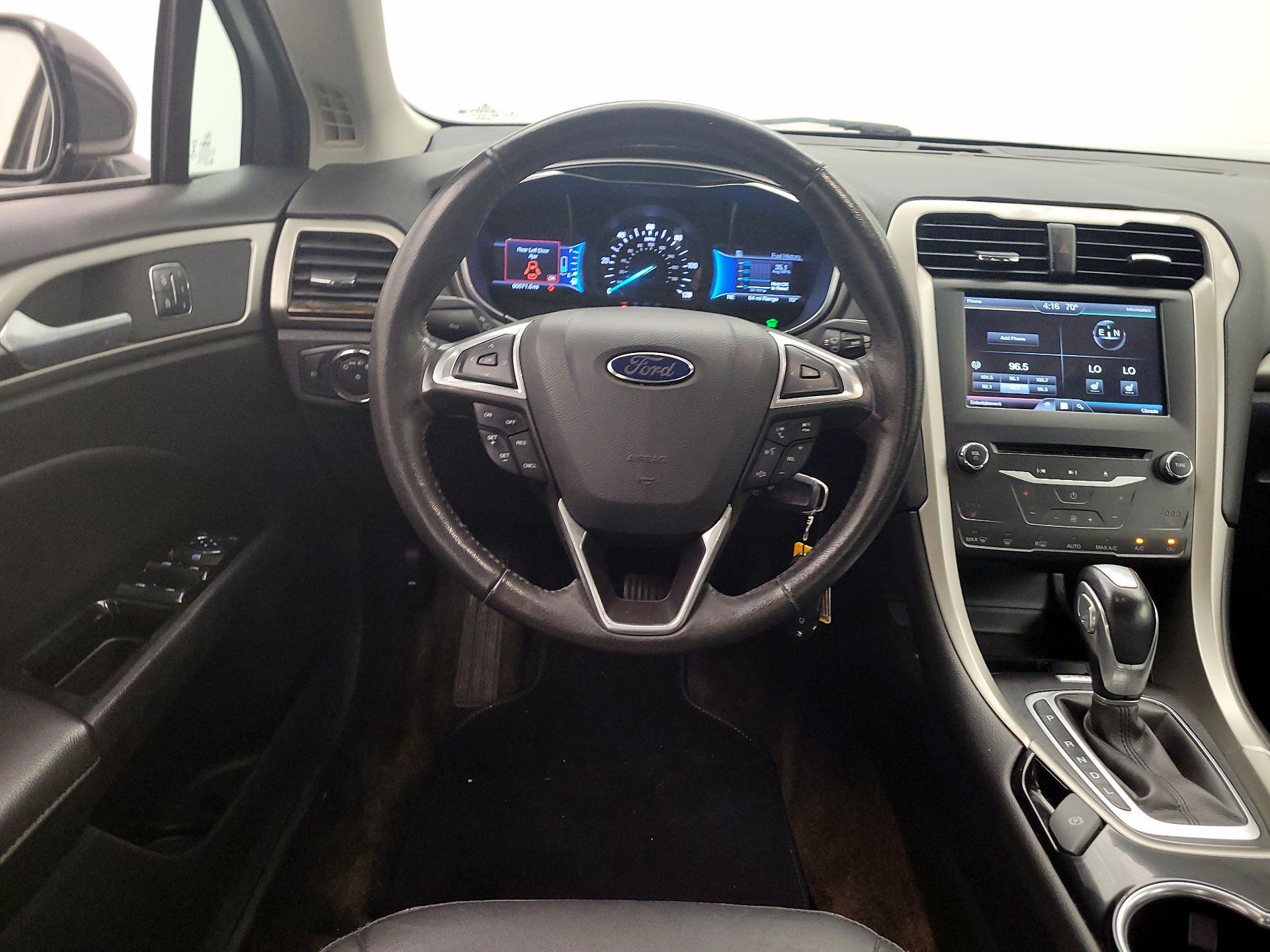 Thumbnail: 2015 Ford Fusion - 10
