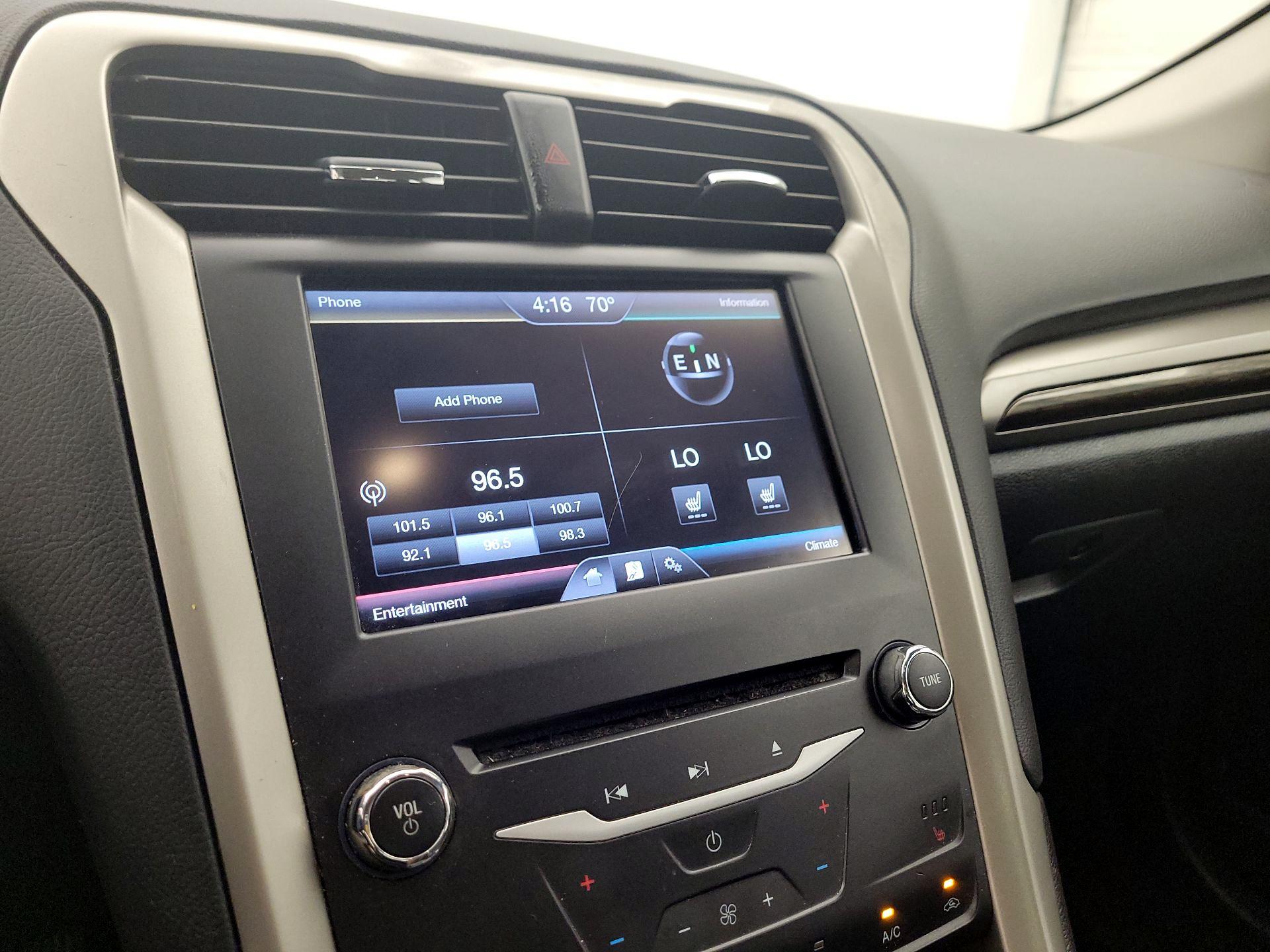 Thumbnail: 2015 Ford Fusion - 13