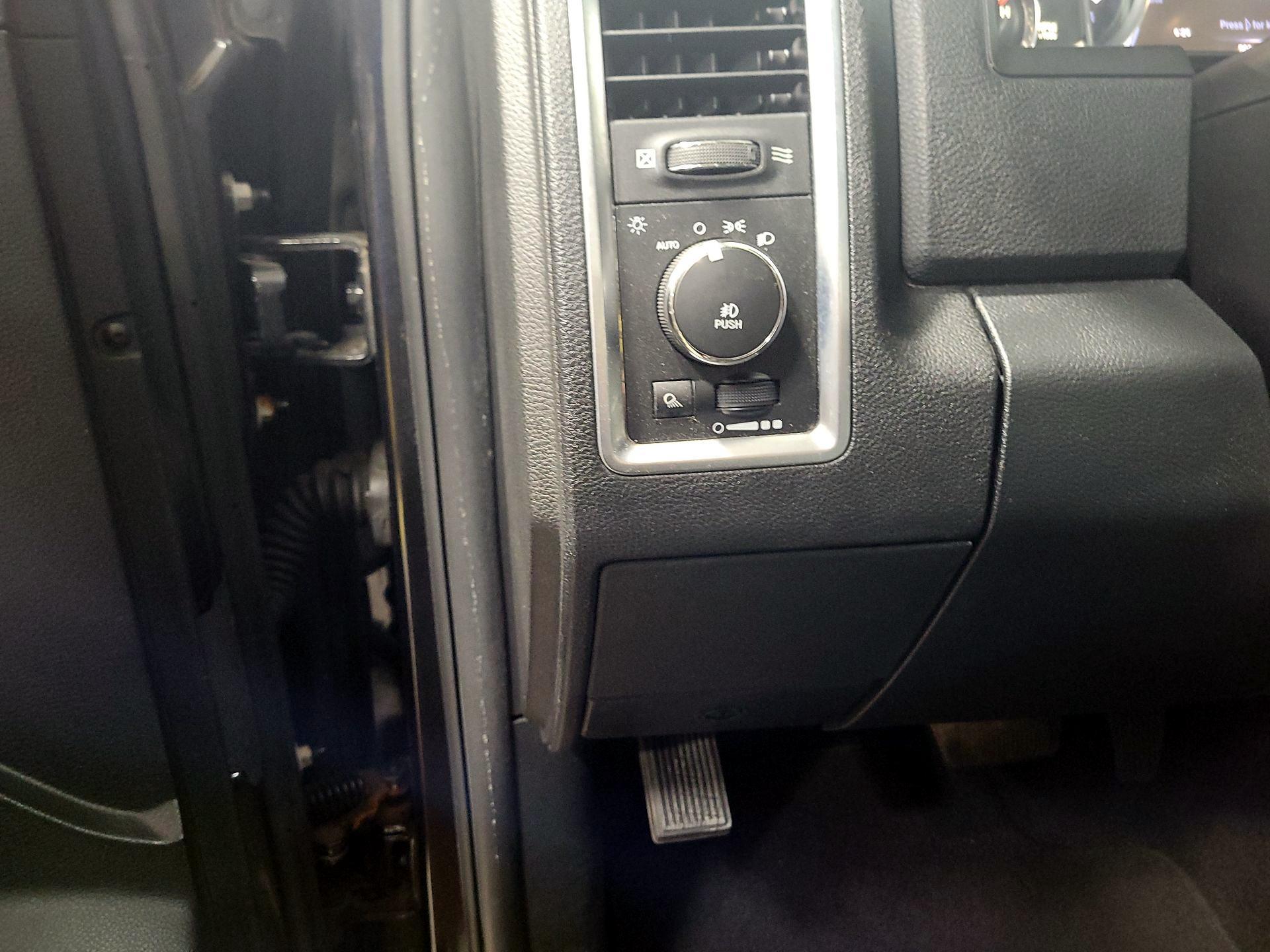 Thumbnail: 2016 RAM 1500 - 13