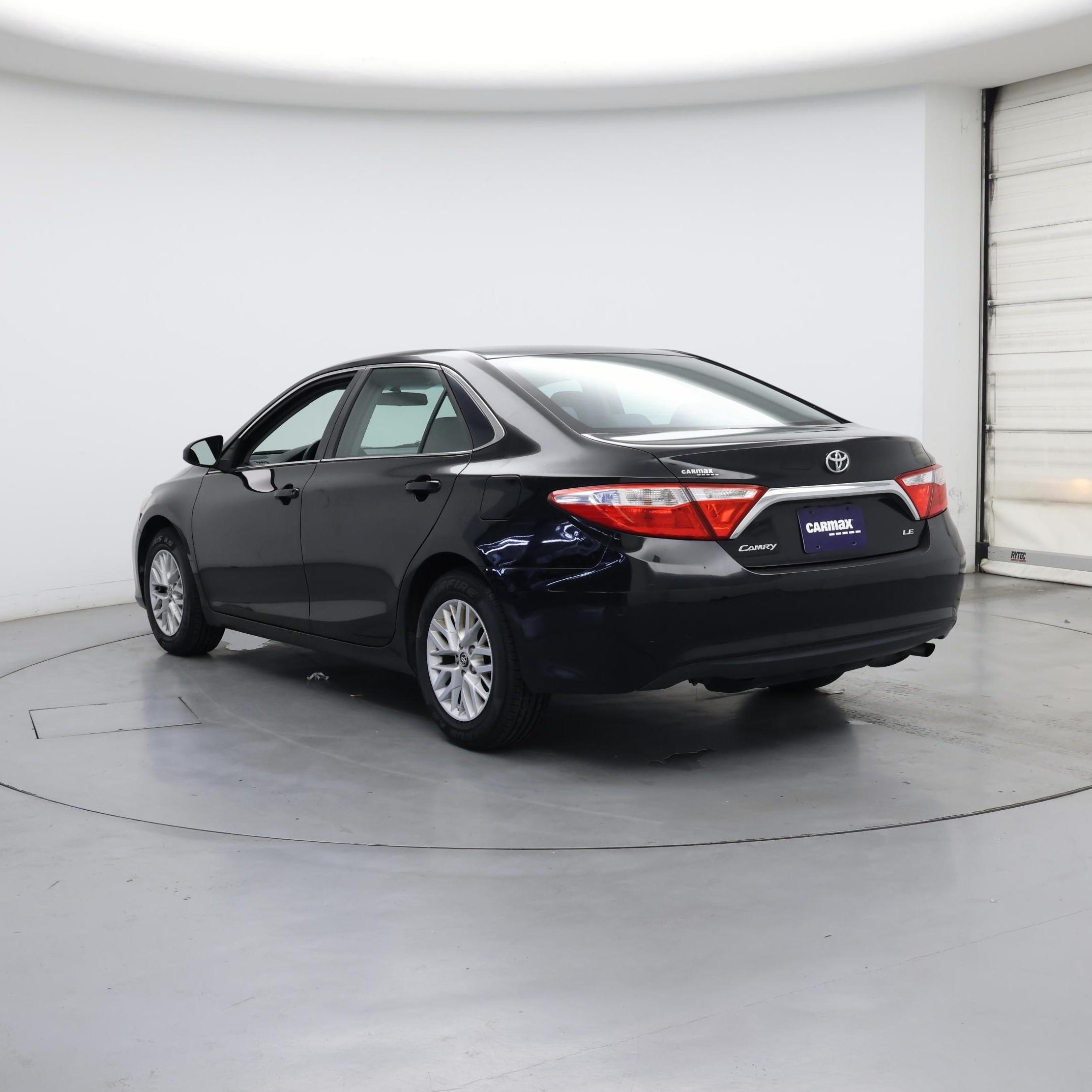 Thumbnail: 2016 Toyota Camry - 2