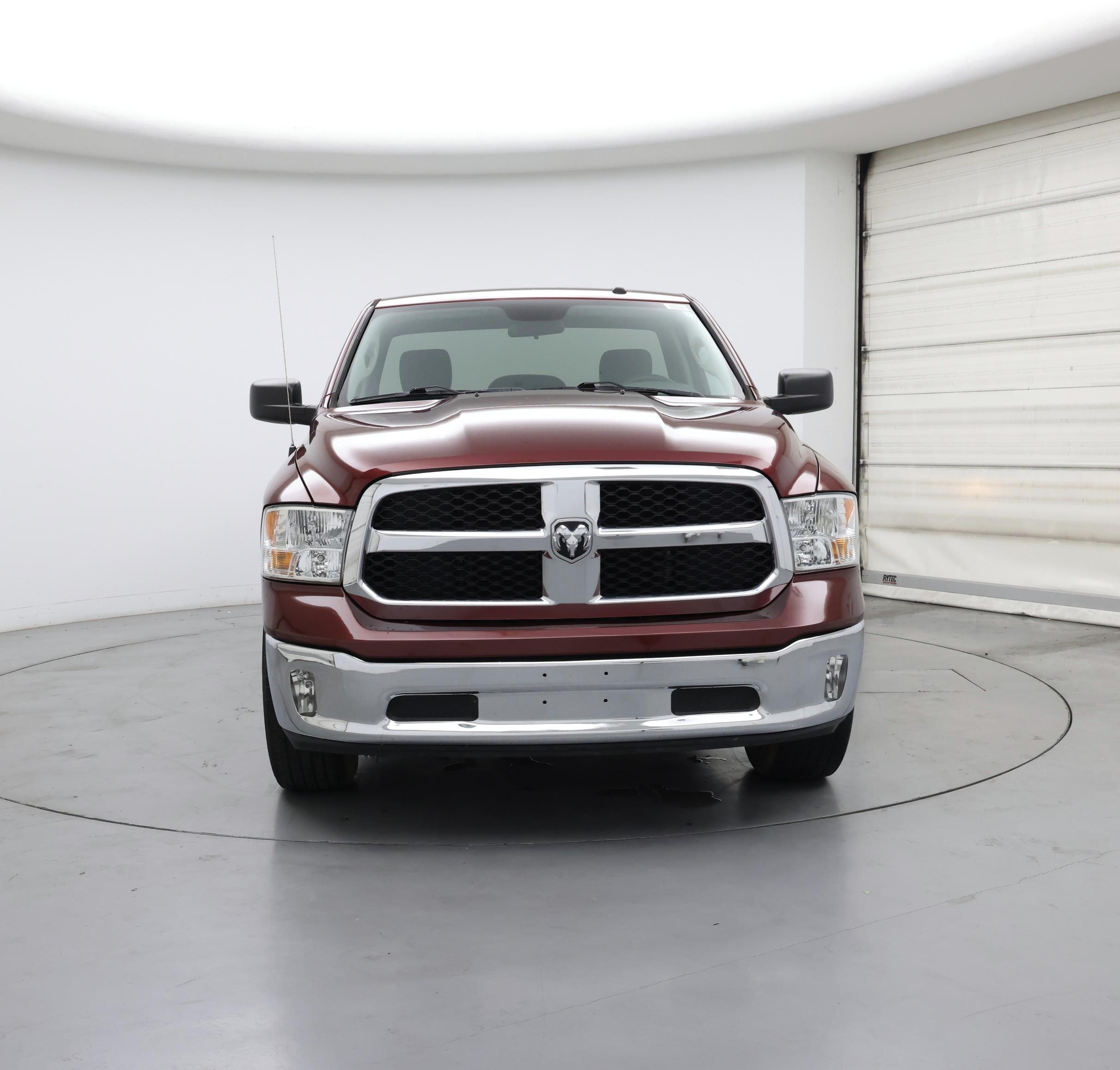Thumbnail: 2019 RAM 1500 Classic - 5