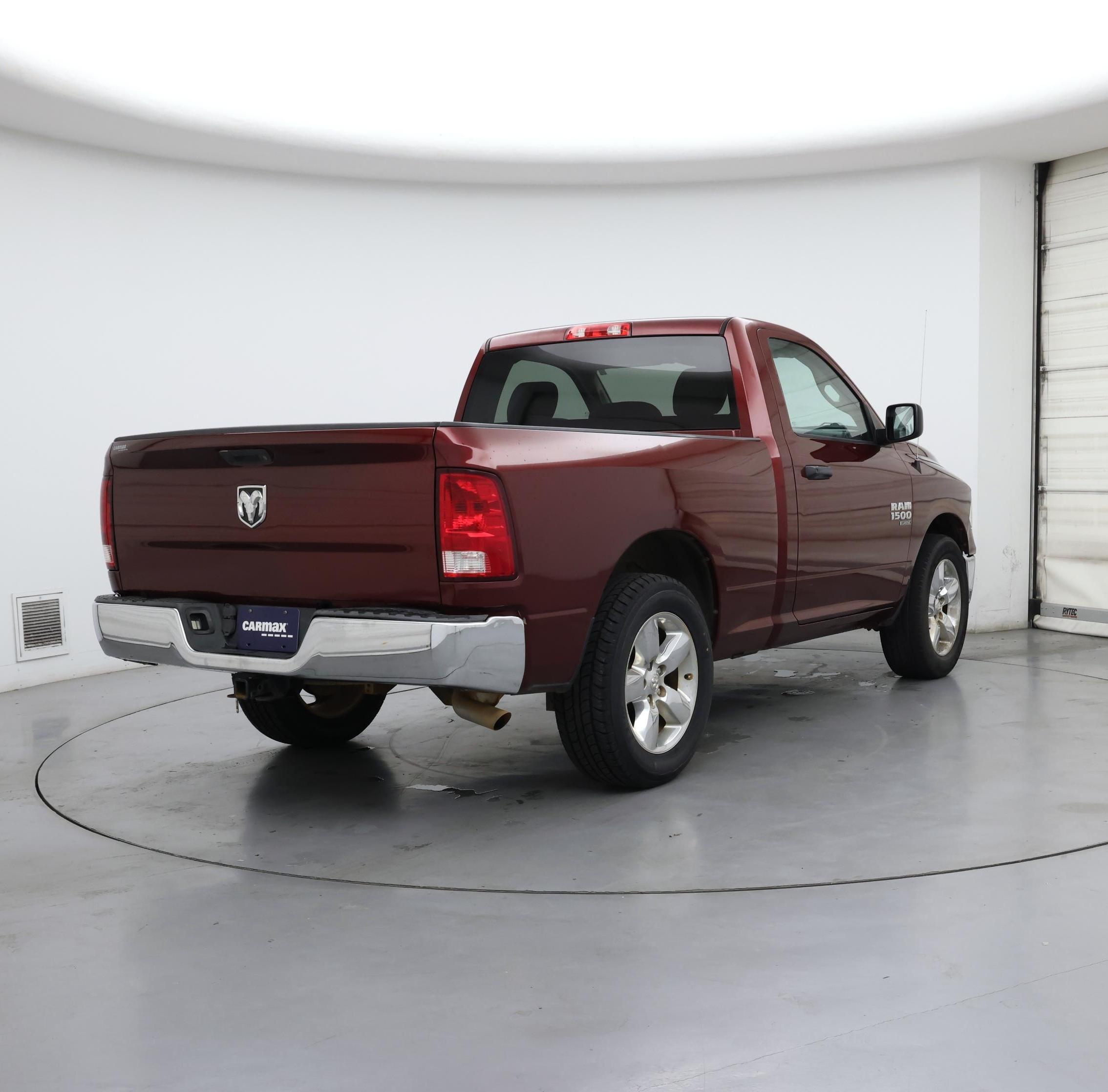 Thumbnail: 2019 RAM 1500 Classic - 8