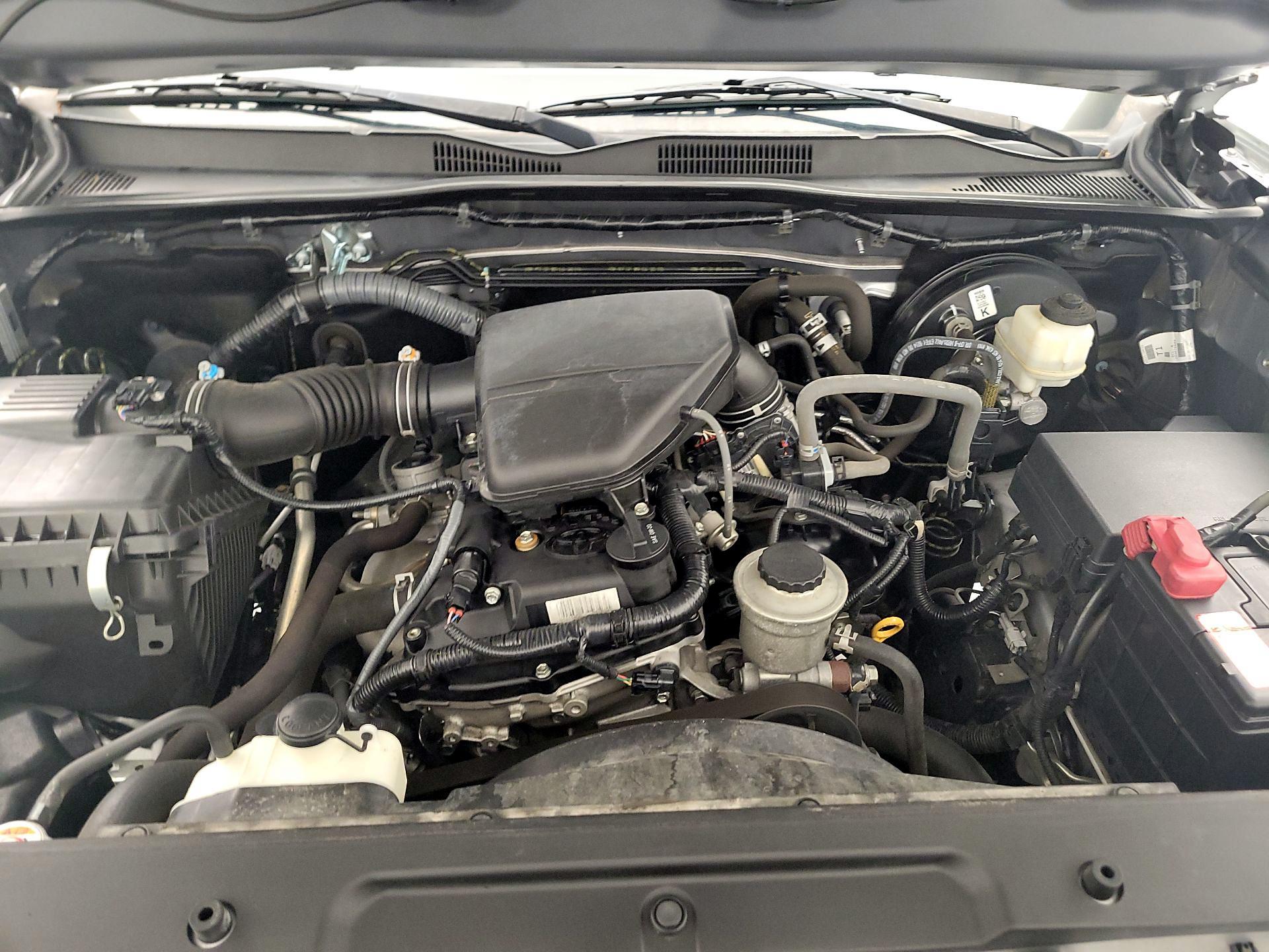 Thumbnail: 2019 Toyota Tacoma - 17