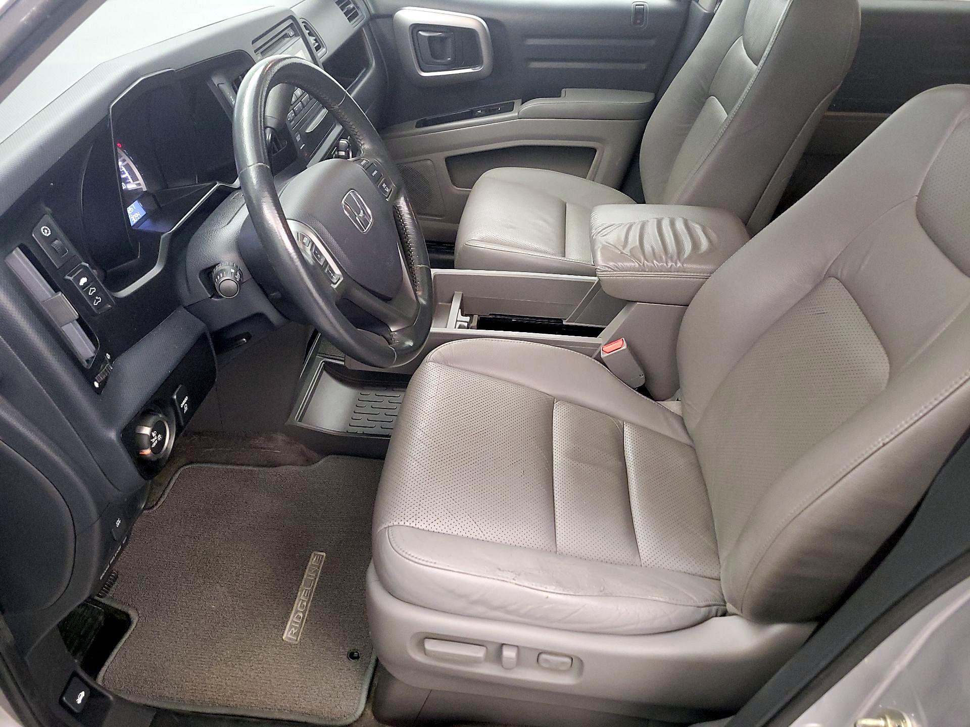Thumbnail: 2014 Honda Ridgeline - 11