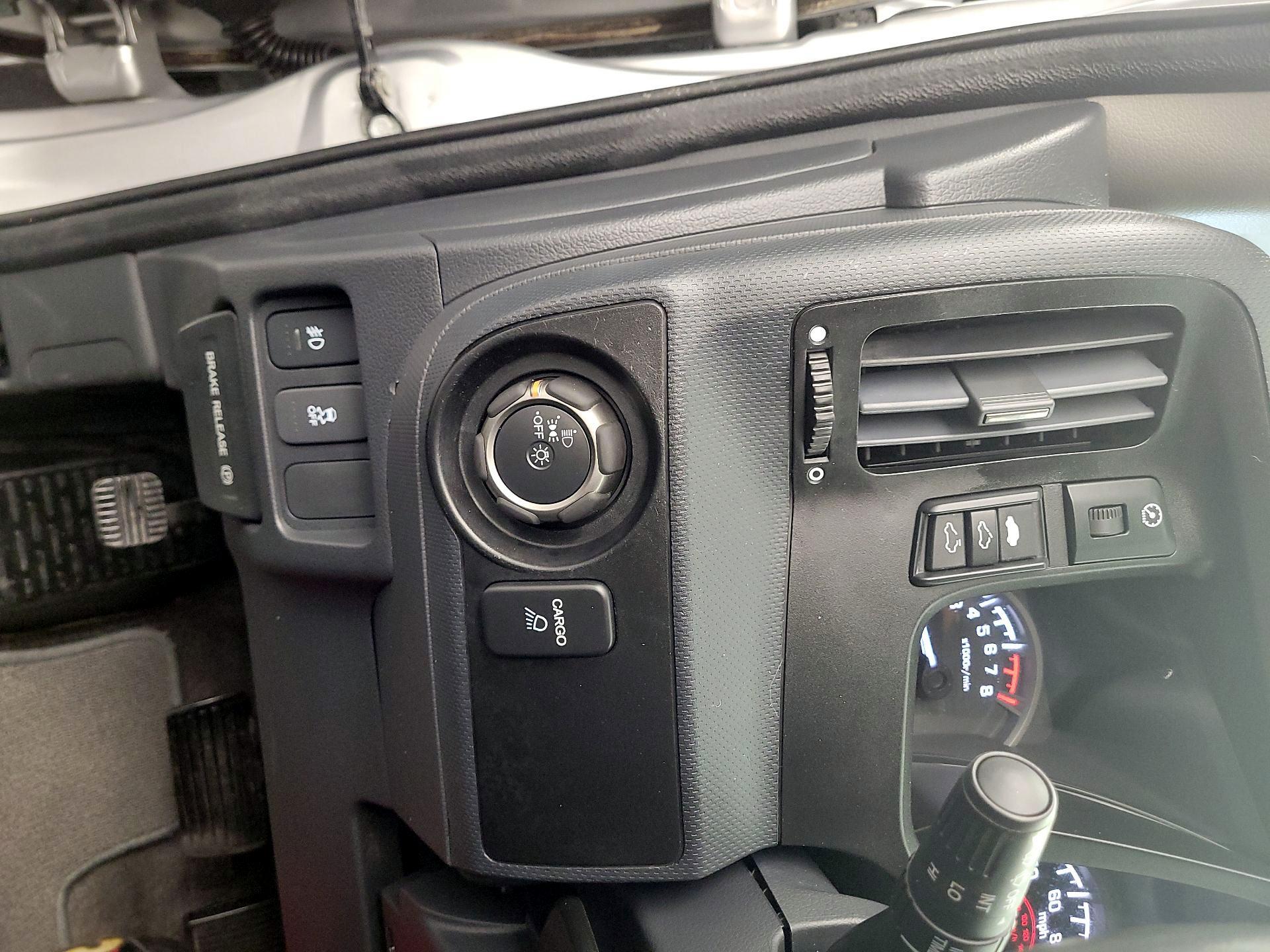 Thumbnail: 2014 Honda Ridgeline - 13