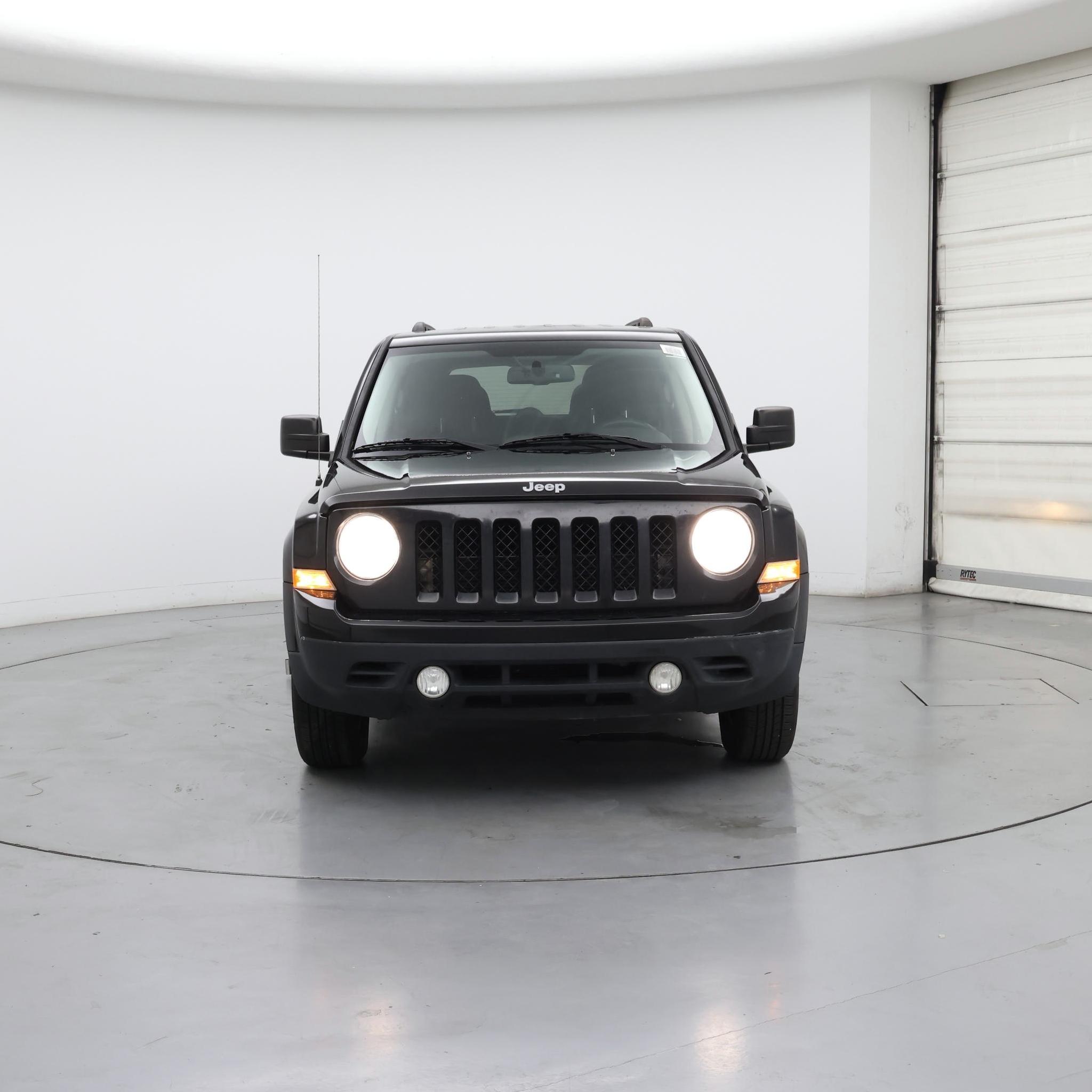 Thumbnail: 2017 Jeep Patriot - 5