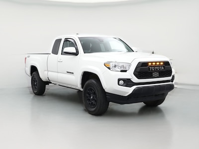 White 2021 Toyota Tacoma SR5