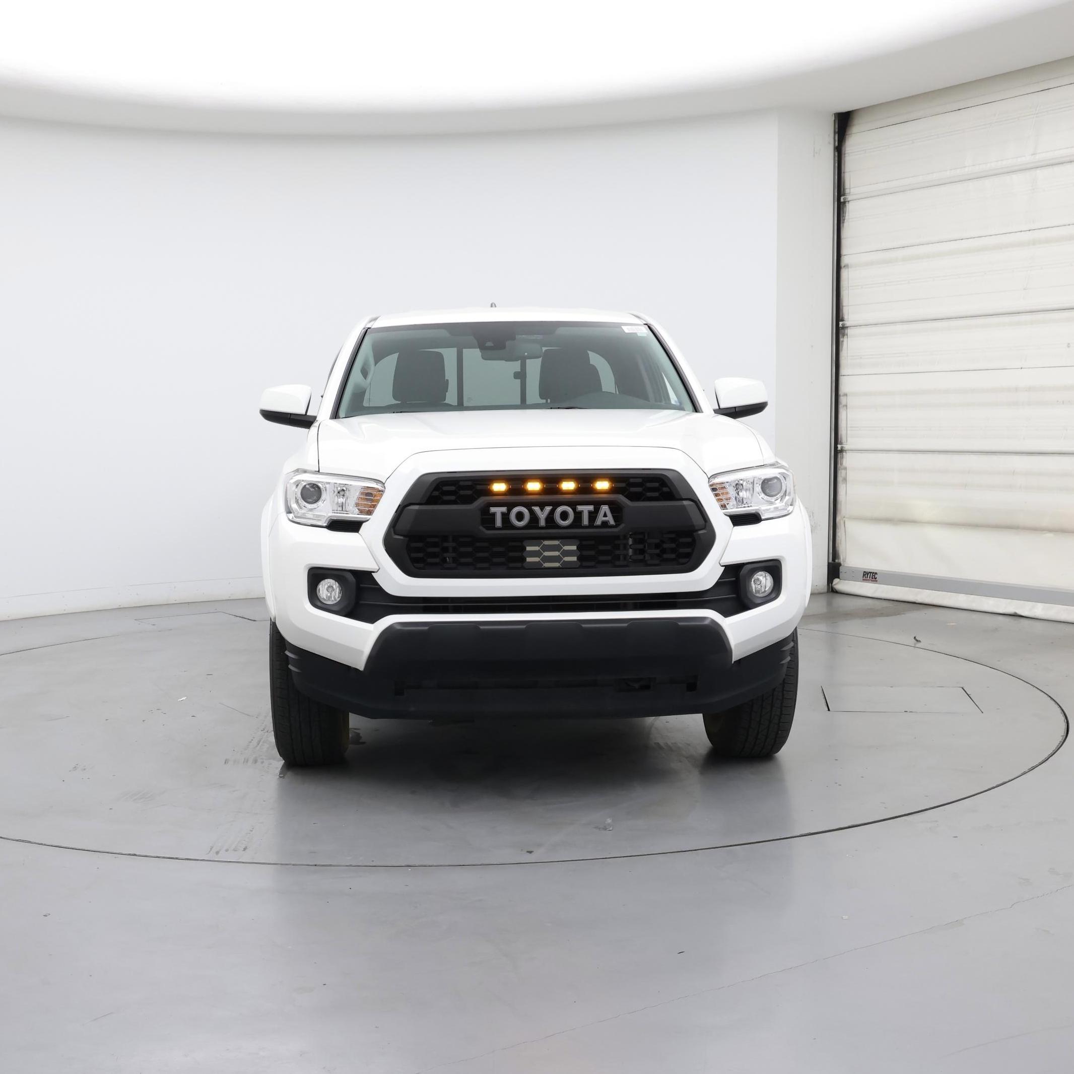 Thumbnail: 2021 Toyota Tacoma - 5