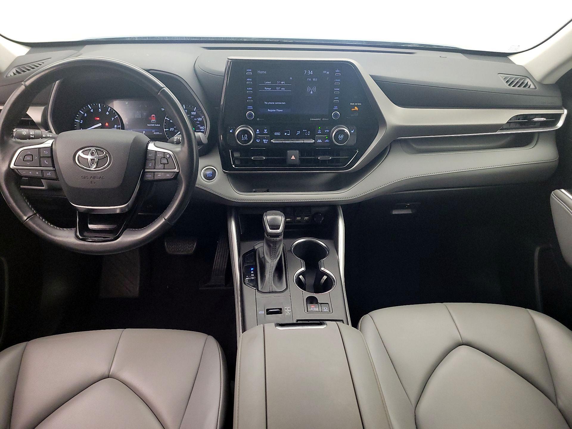 Thumbnail: 2021 Toyota Highlander - 9