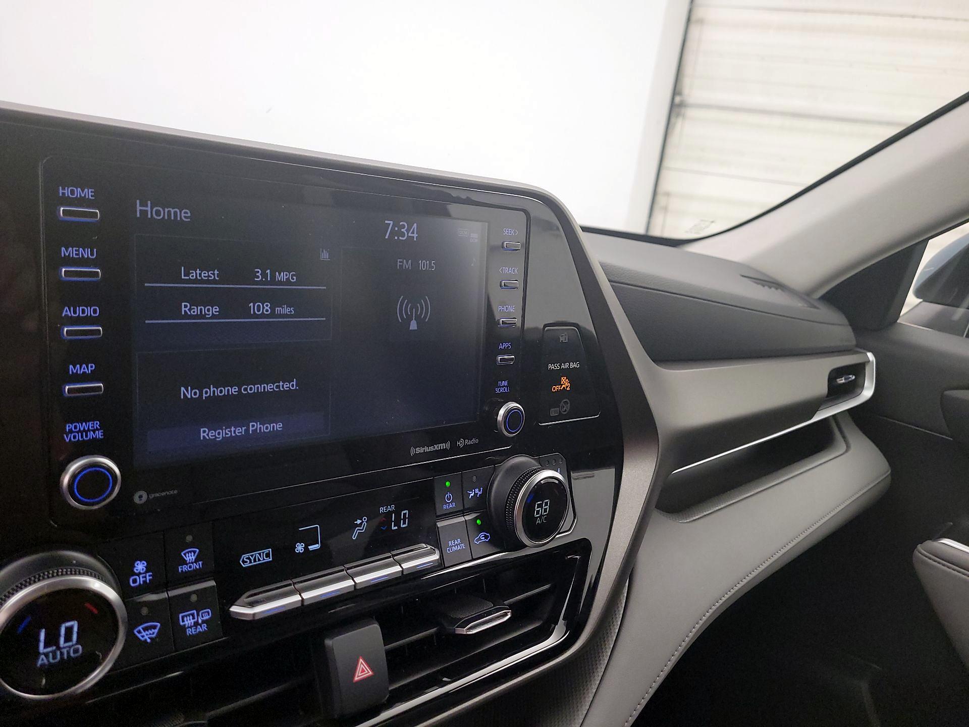 Thumbnail: 2021 Toyota Highlander - 13