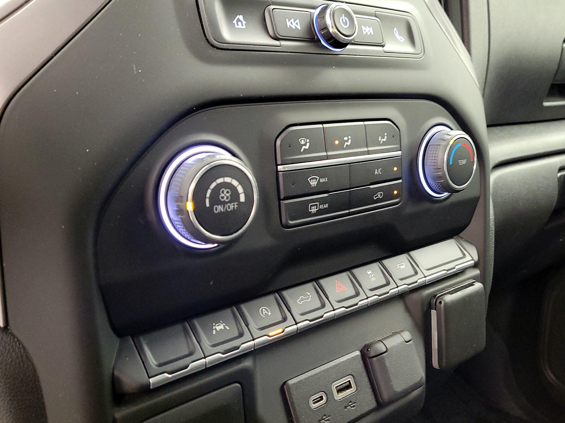 Thumbnail: 2022 Chevrolet Silverado 1500 - 14