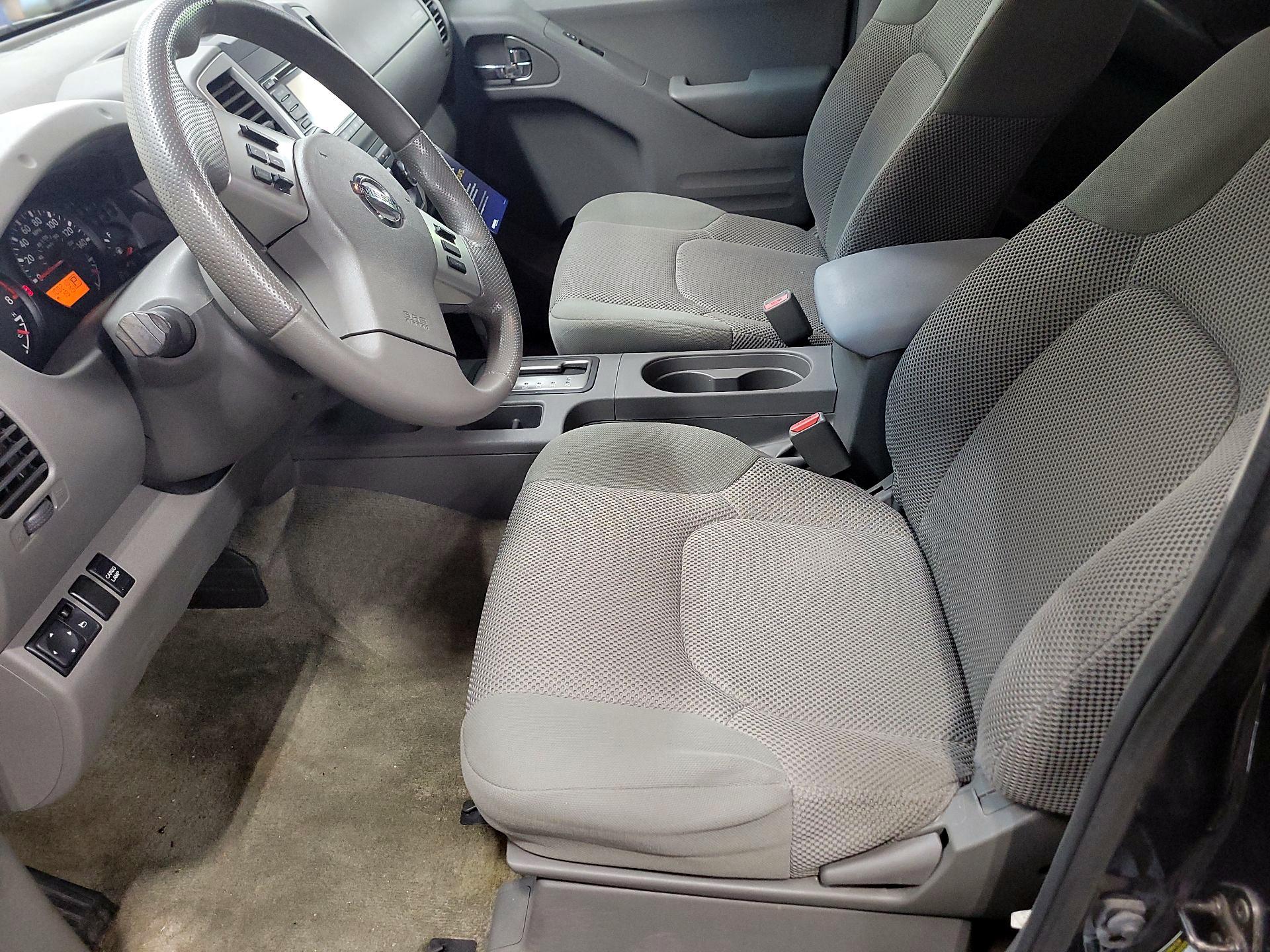 Thumbnail: 2015 Nissan Frontier - 11
