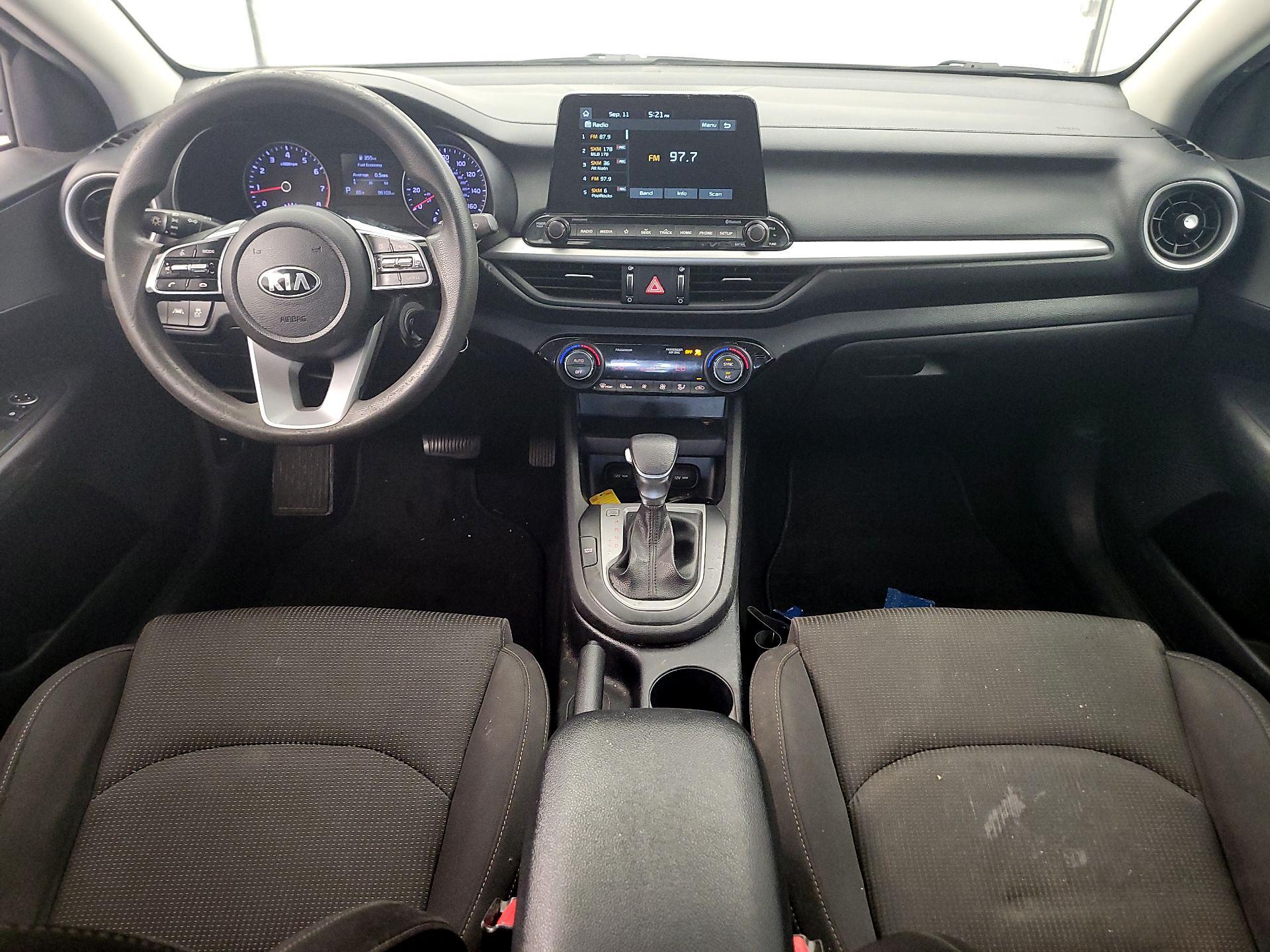 Thumbnail: 2019 Kia Forte - 9