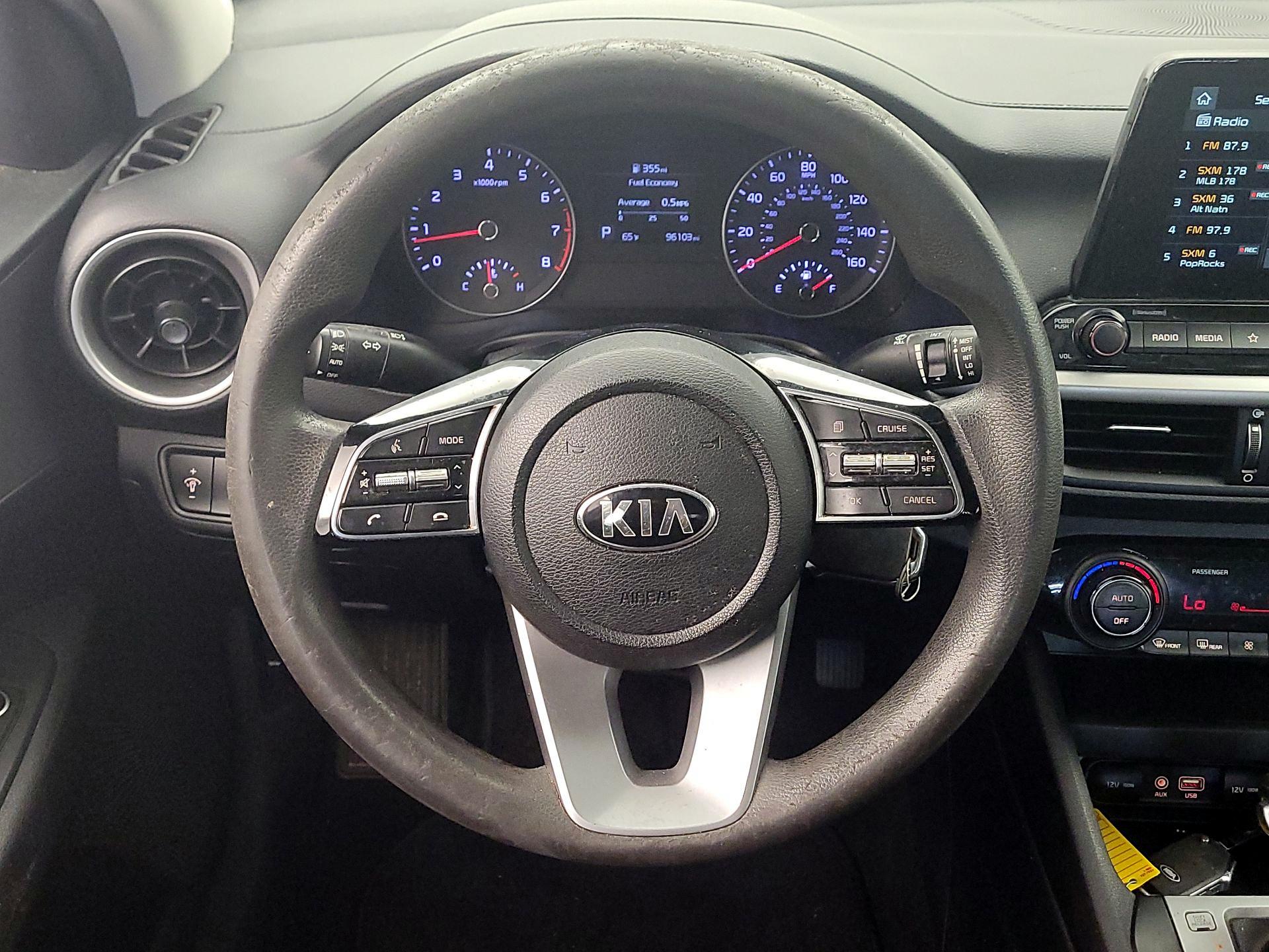Thumbnail: 2019 Kia Forte - 10