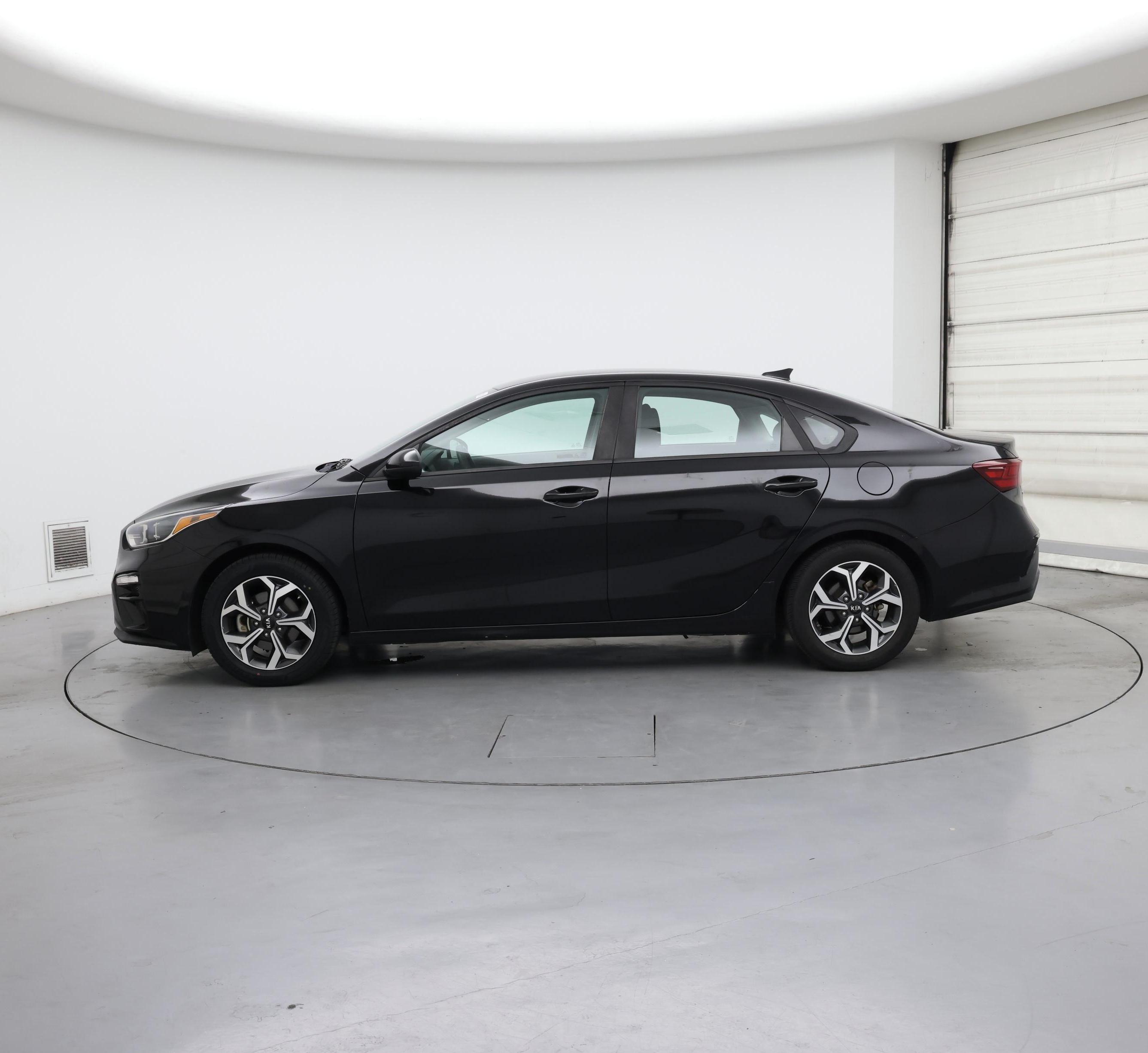Thumbnail: 2019 Kia Forte - 3