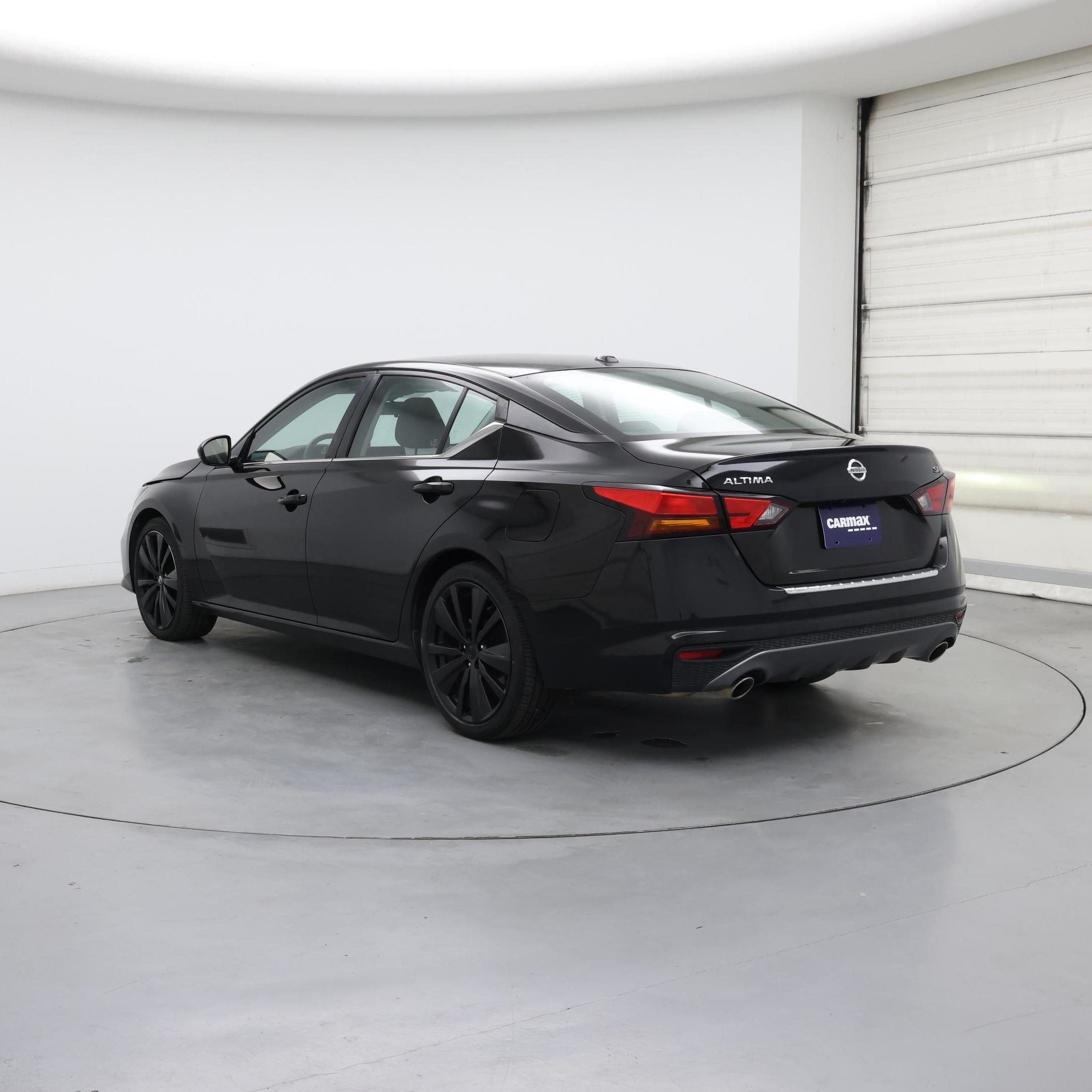Thumbnail: 2022 Nissan Altima - 2