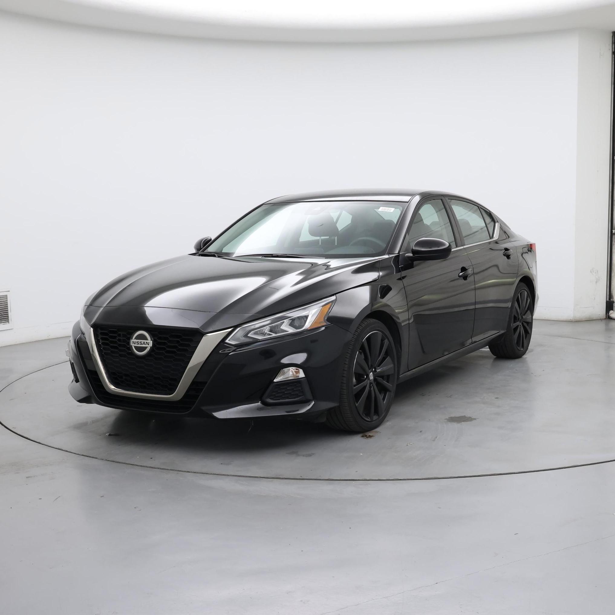 Thumbnail: 2022 Nissan Altima - 4