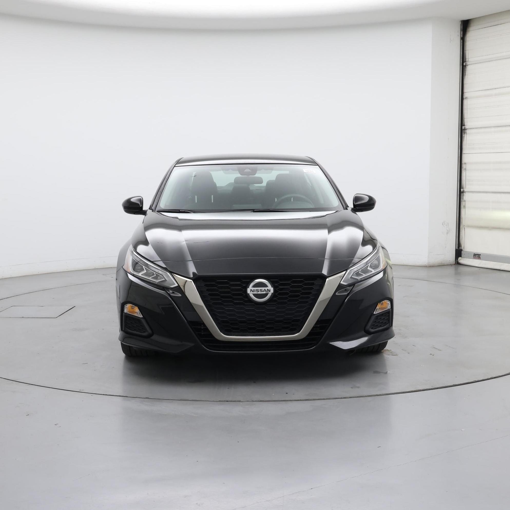 Thumbnail: 2022 Nissan Altima - 5