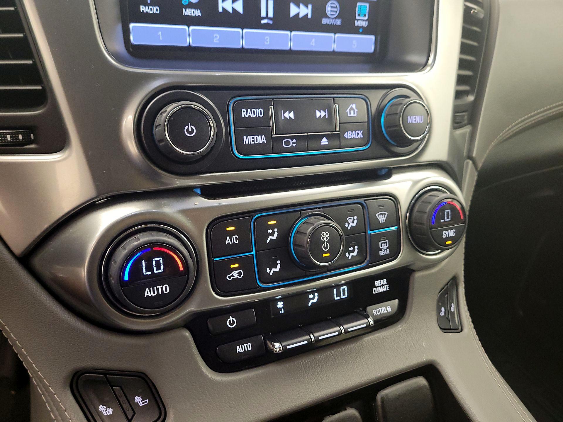 Thumbnail: 2016 Chevrolet Tahoe - 14