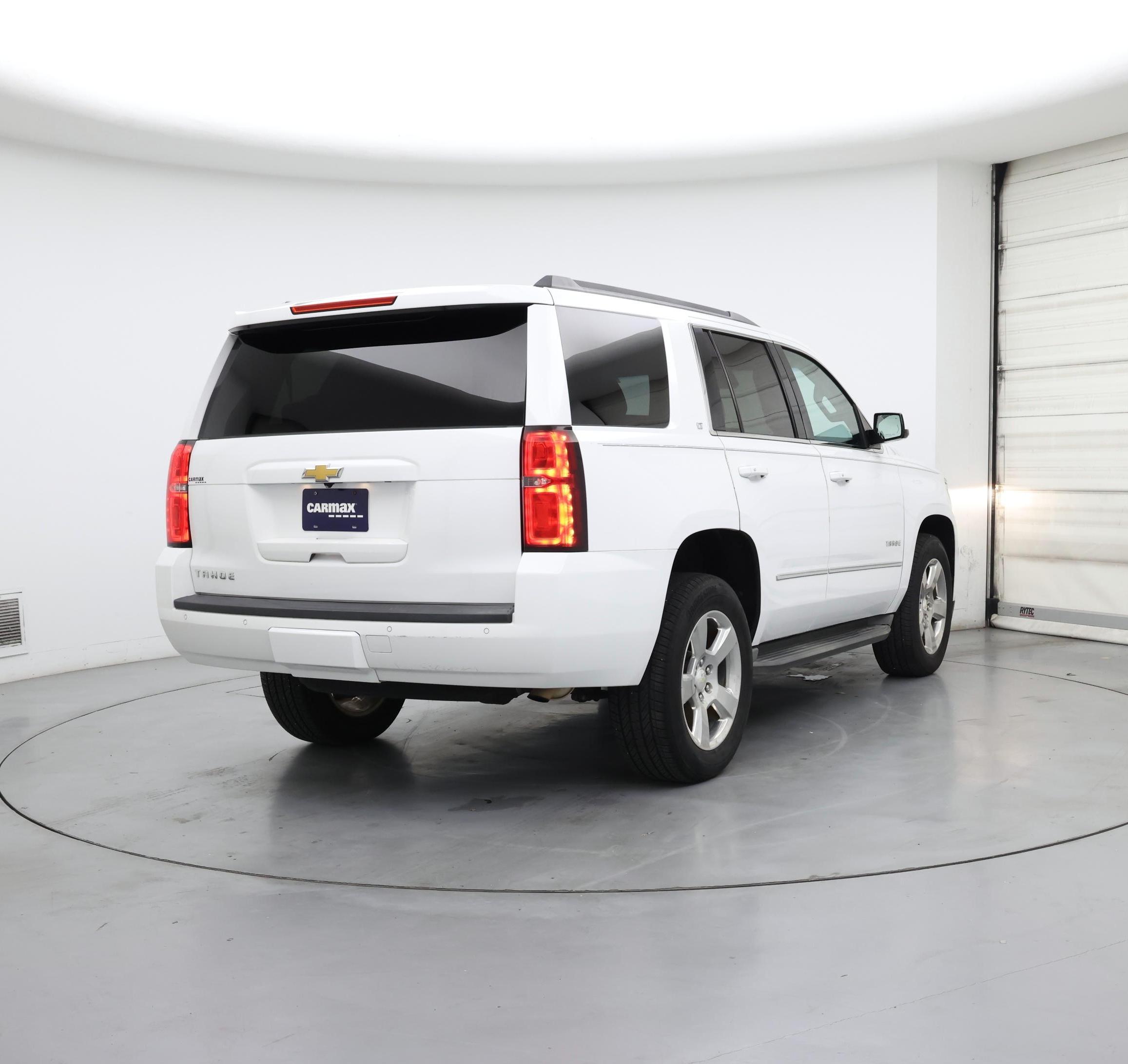 Thumbnail: 2016 Chevrolet Tahoe - 8