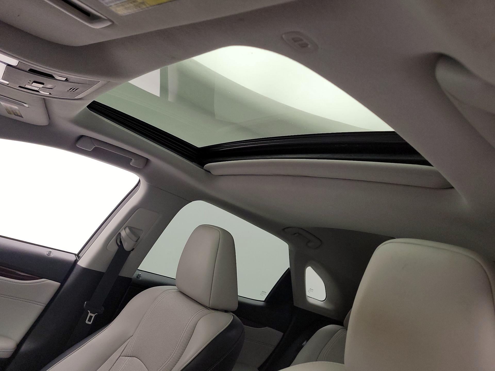 Thumbnail: 2017 Lexus RX - 19