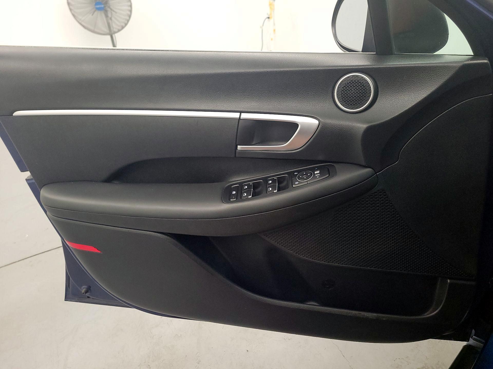 Thumbnail: 2021 Hyundai Sonata - 12