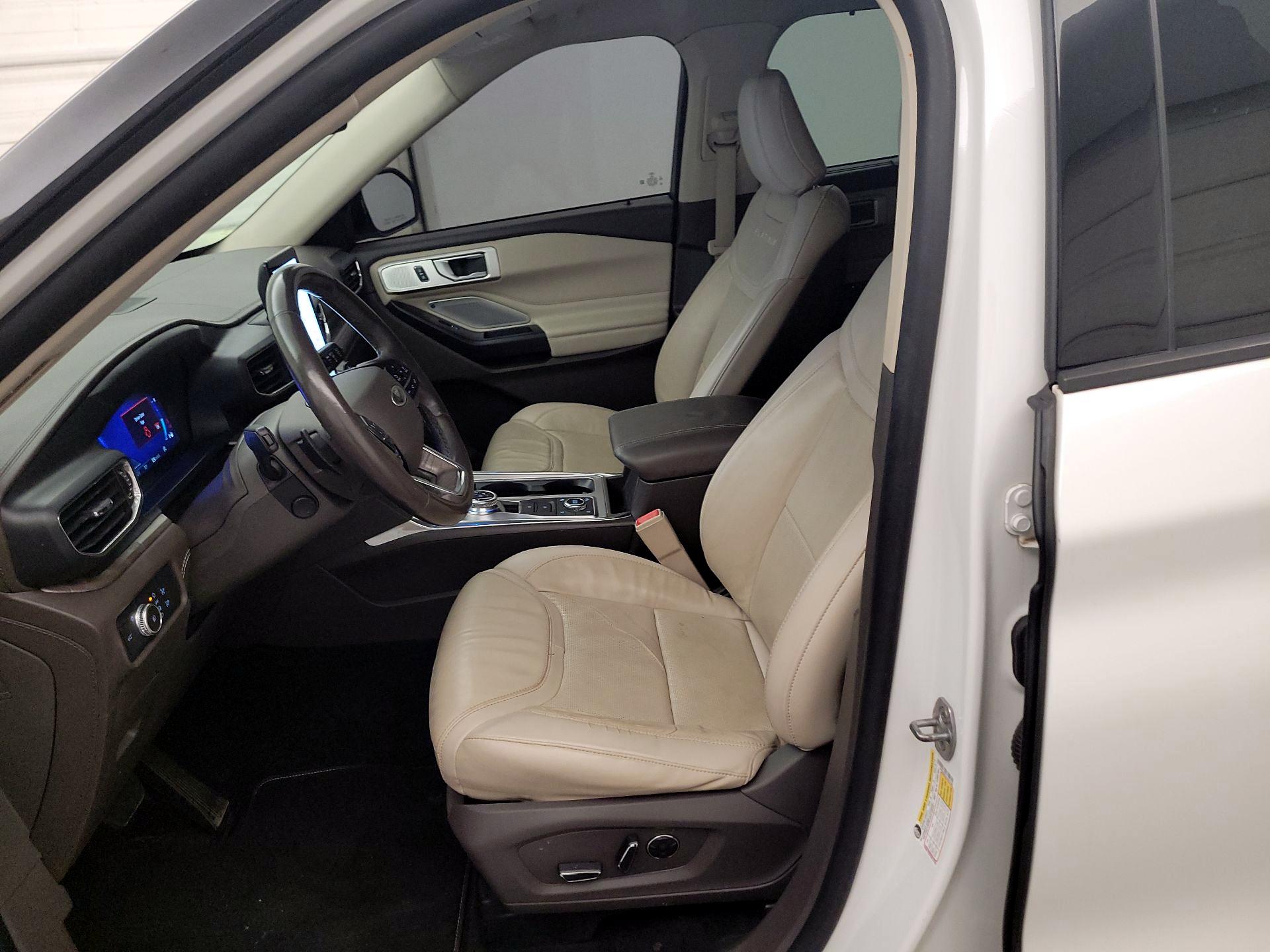 Thumbnail: 2020 Ford Explorer - 11