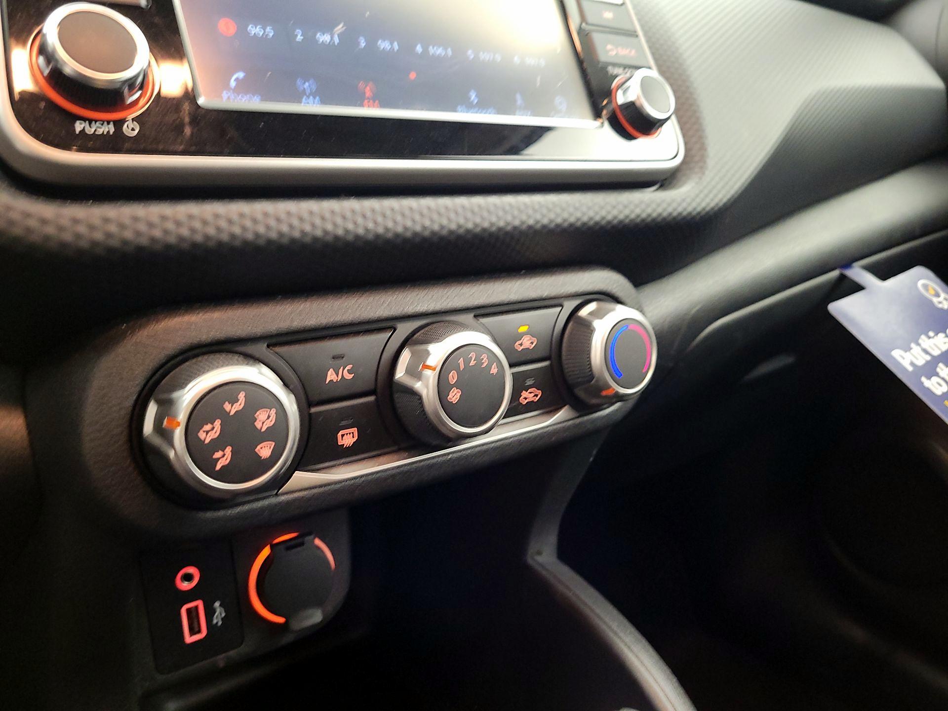 Thumbnail: 2022 Nissan Kicks - 14