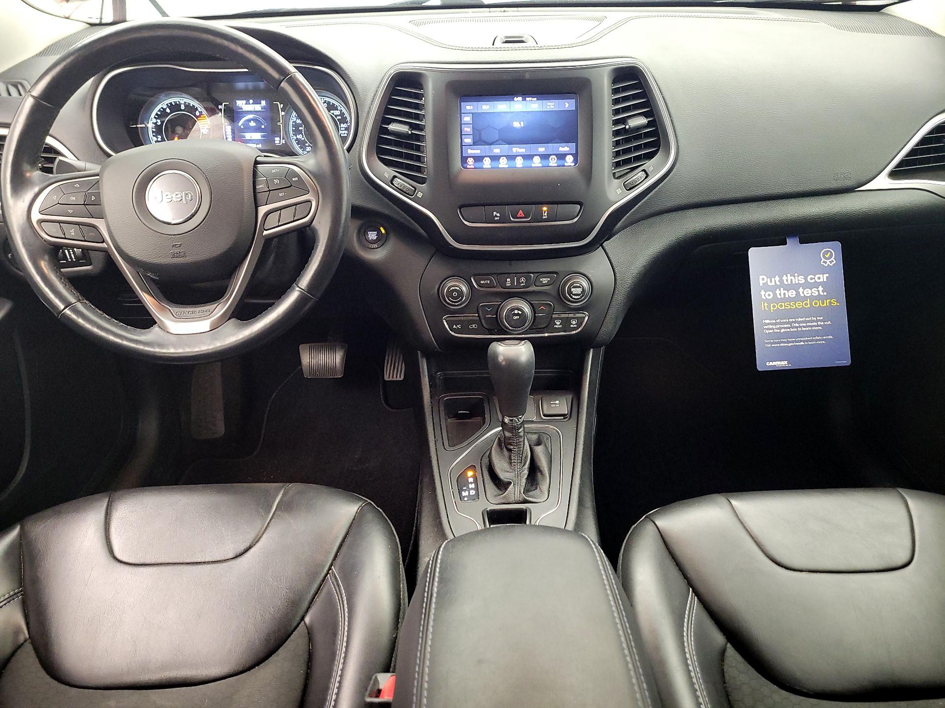 Thumbnail: 2021 Jeep Cherokee - 9