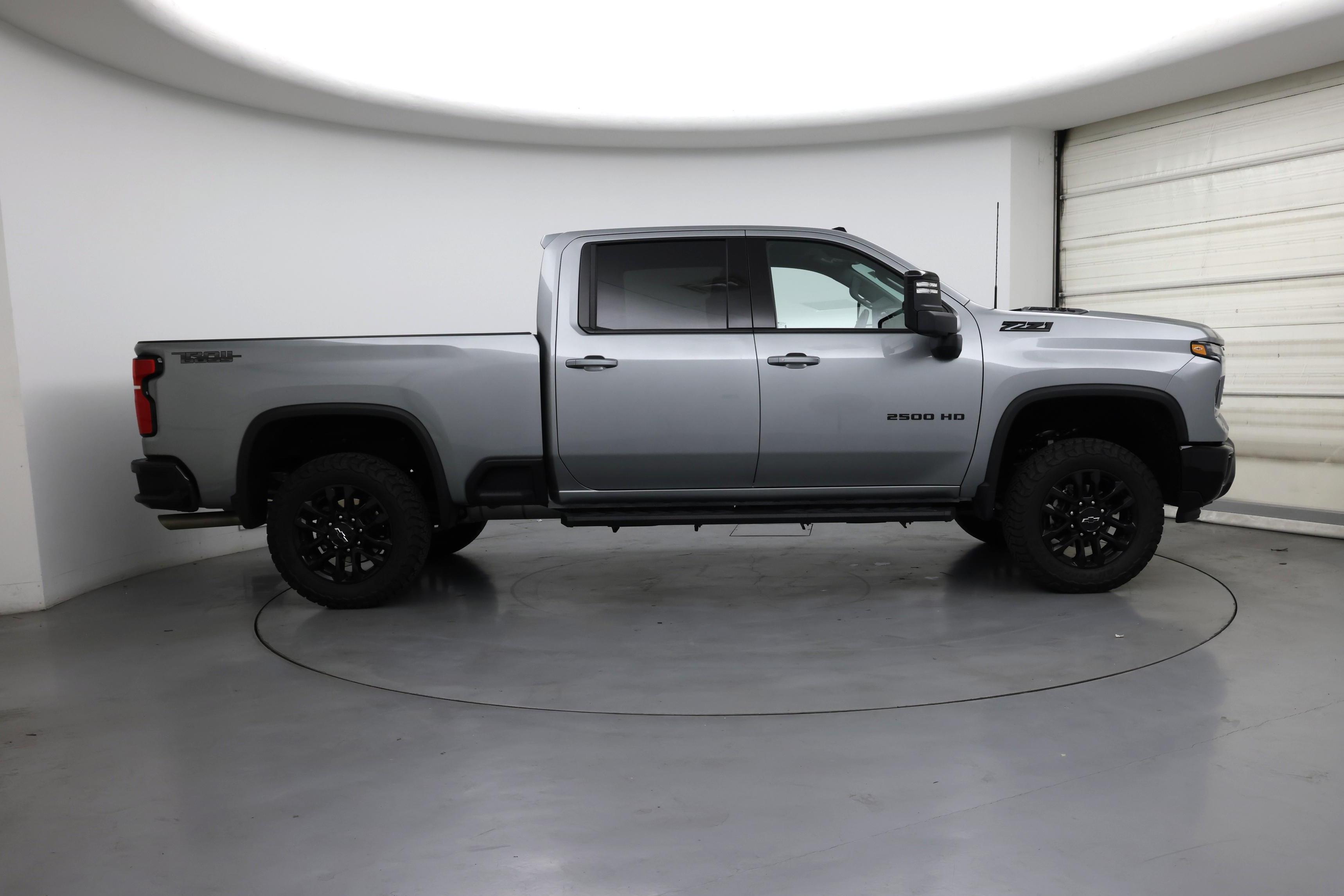 Thumbnail: 2025 Chevrolet Silverado 2500 - 7