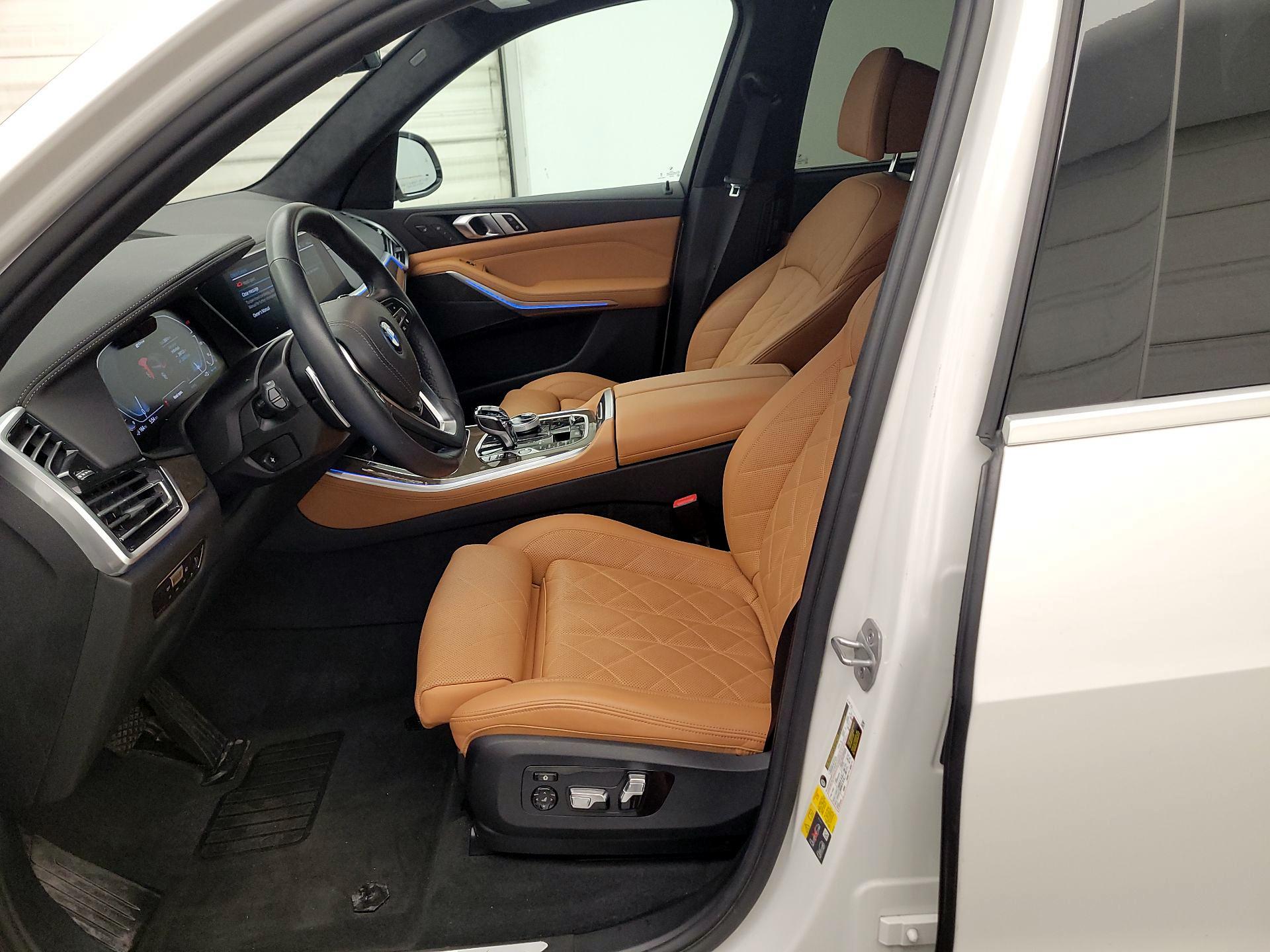 Thumbnail: 2023 BMW X5 - 11