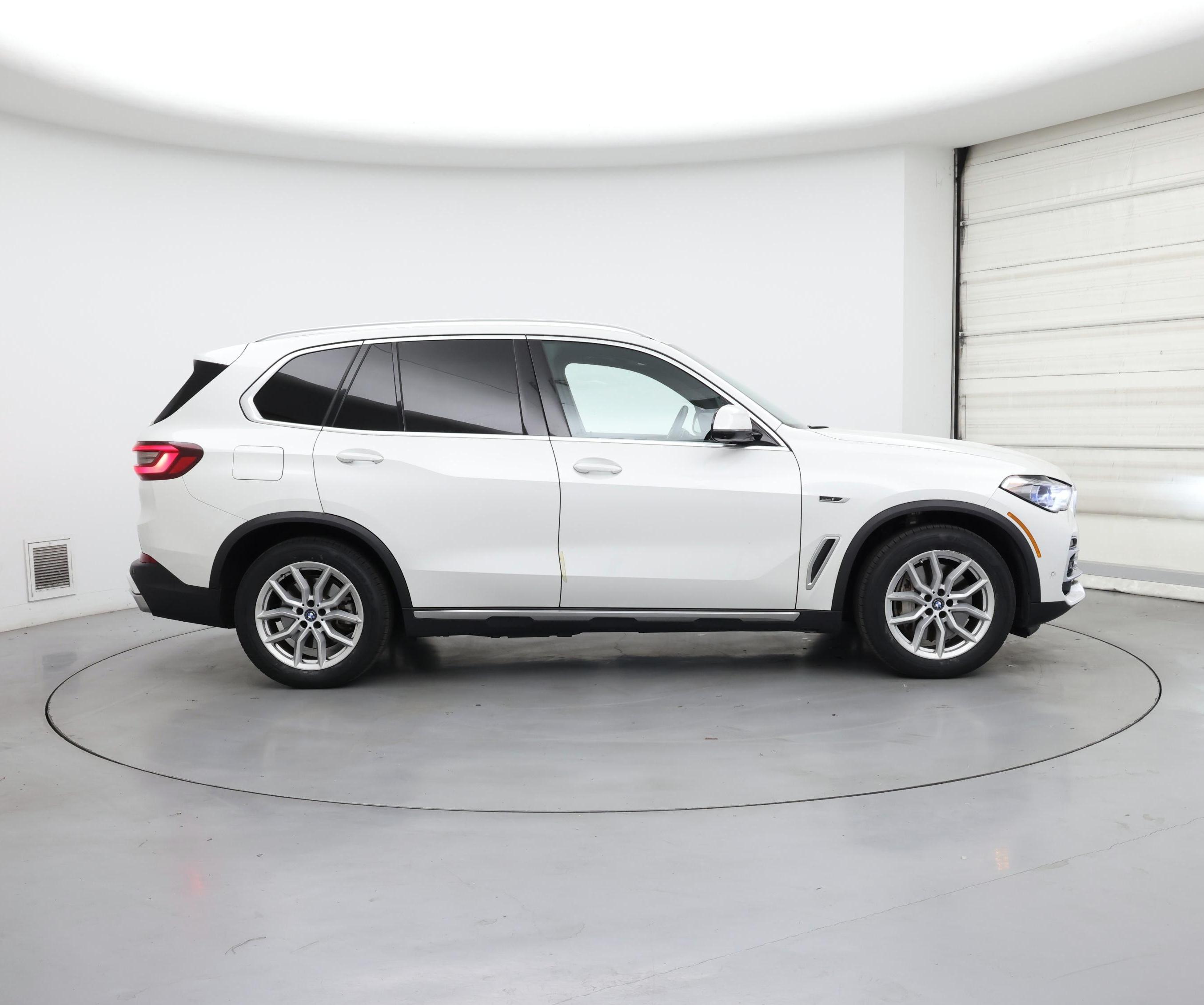 Thumbnail: 2023 BMW X5 - 7
