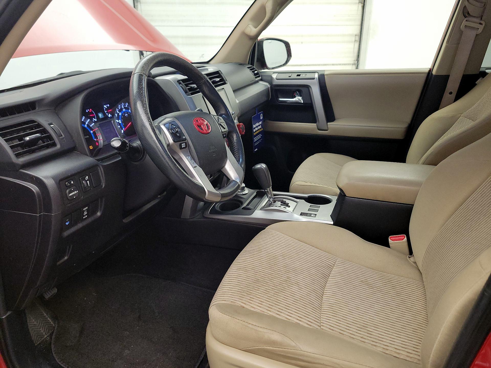 Thumbnail: 2015 Toyota 4Runner - 11