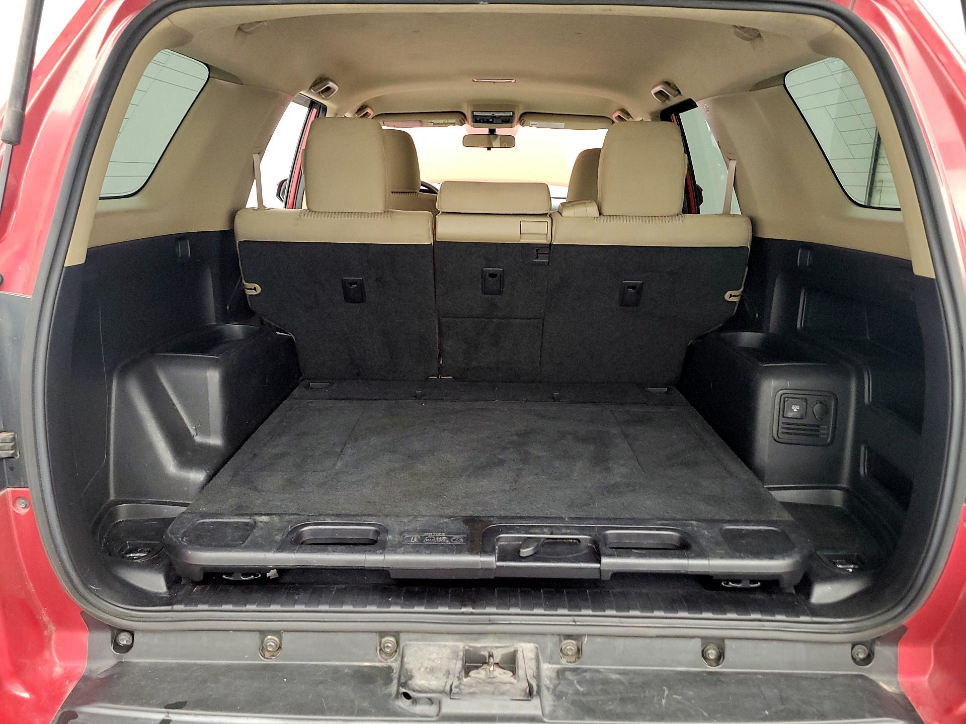 Thumbnail: 2015 Toyota 4Runner - 16