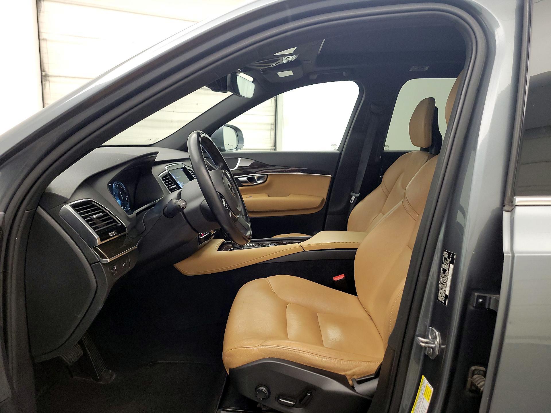 Thumbnail: 2018 Volvo XC90 - 11
