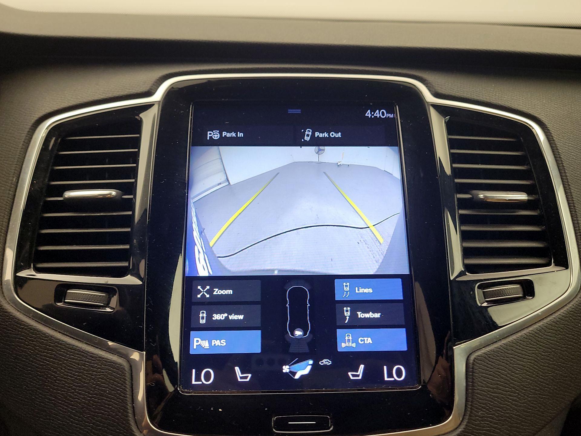 Thumbnail: 2018 Volvo XC90 - 14
