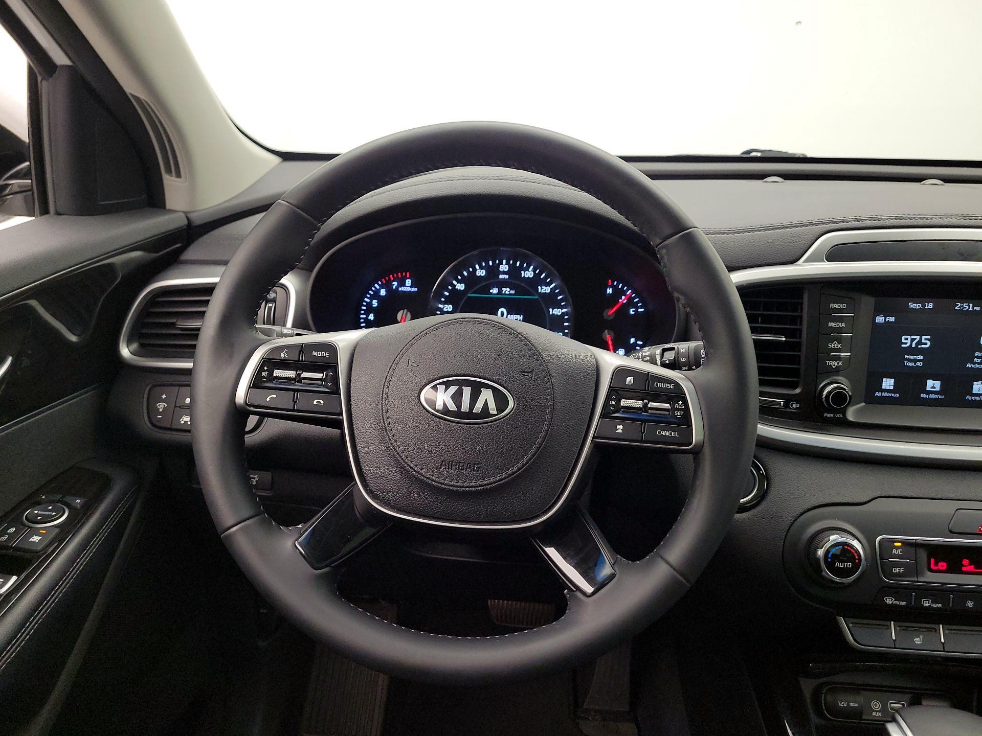 Thumbnail: 2019 Kia Sorento - 10