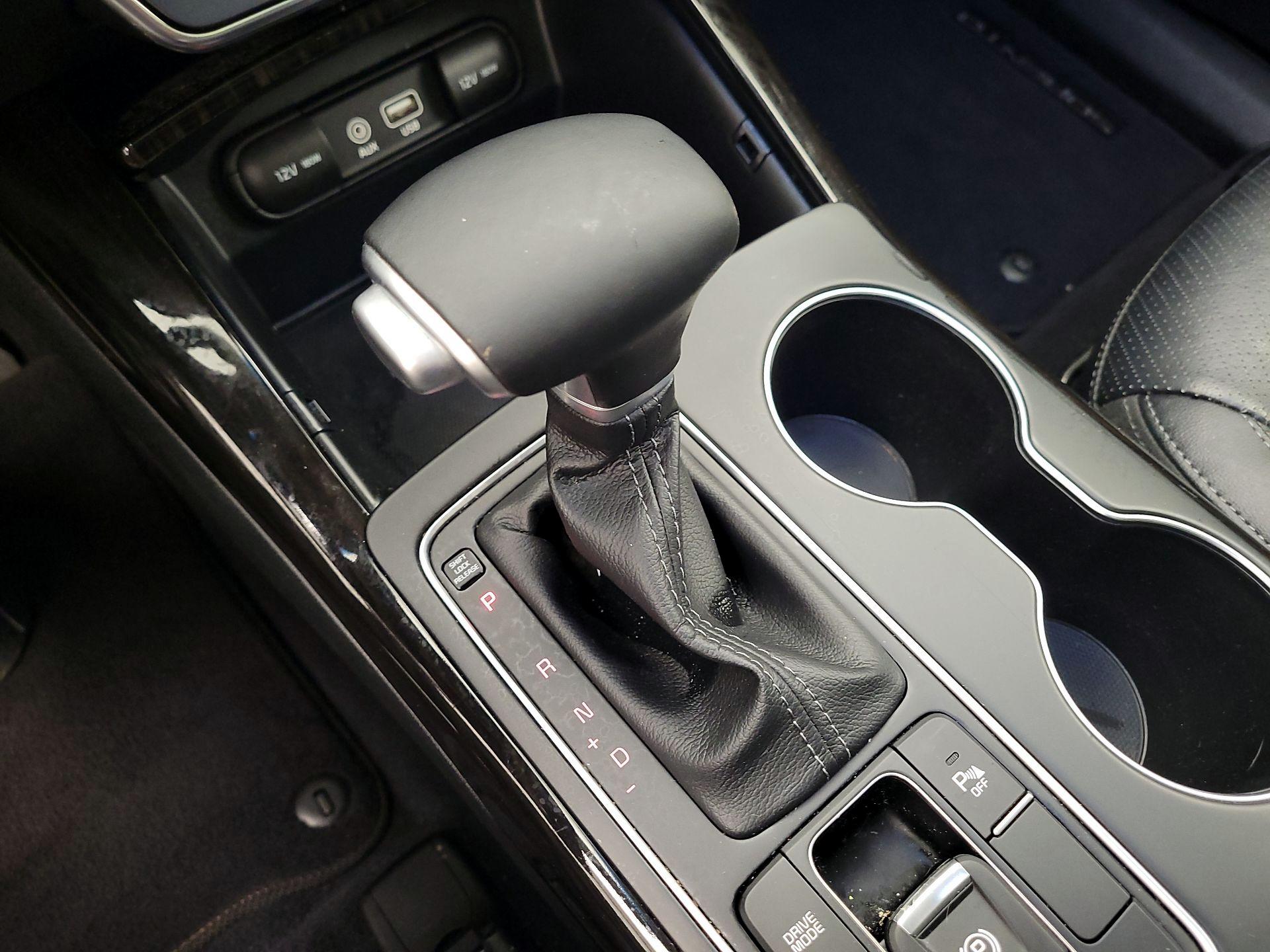 Thumbnail: 2019 Kia Sorento - 17