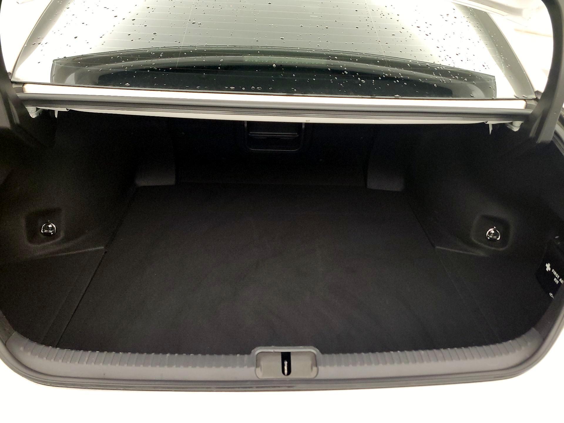 Thumbnail: 2019 Lexus ES - 20