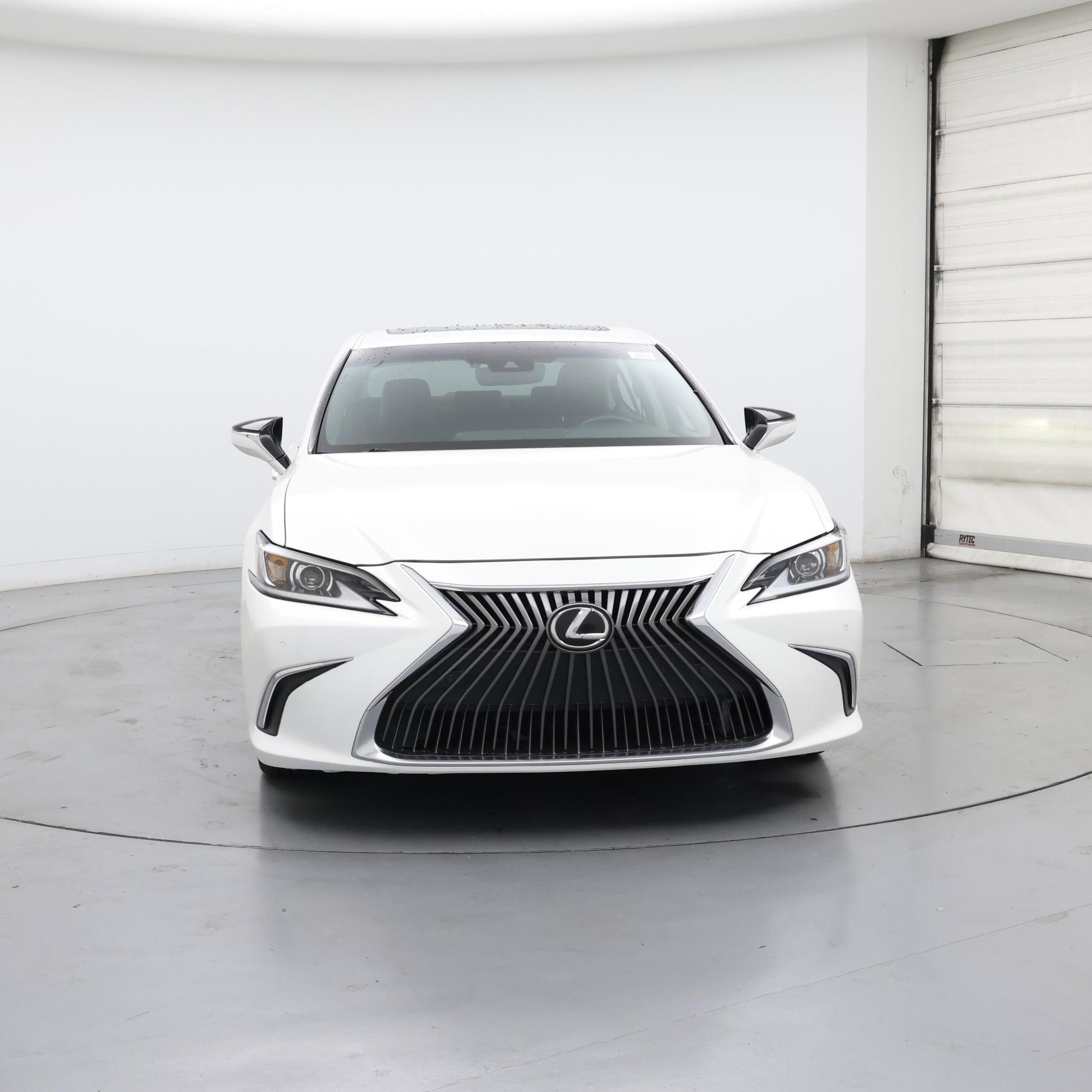 Thumbnail: 2019 Lexus ES - 5