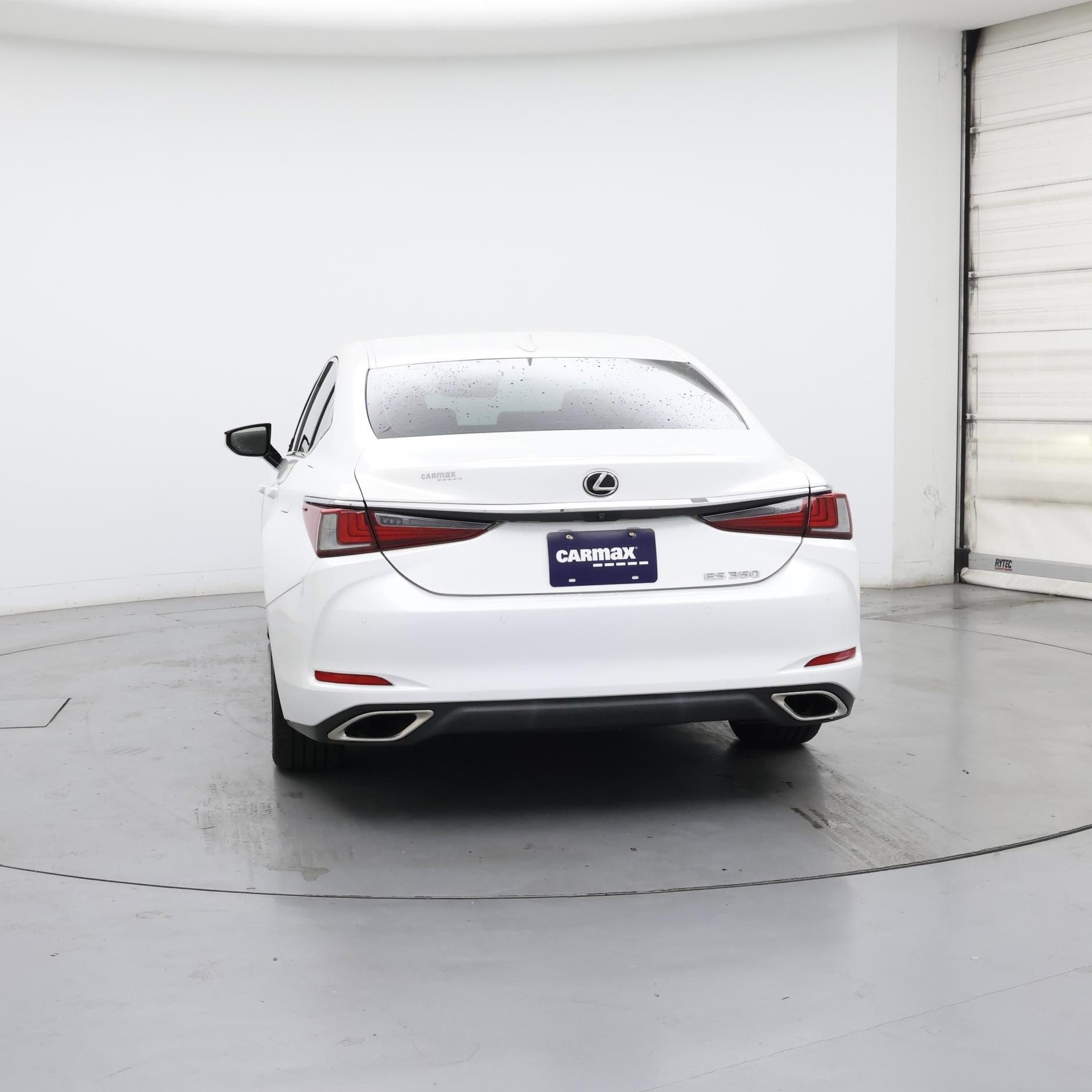 Thumbnail: 2019 Lexus ES - 6