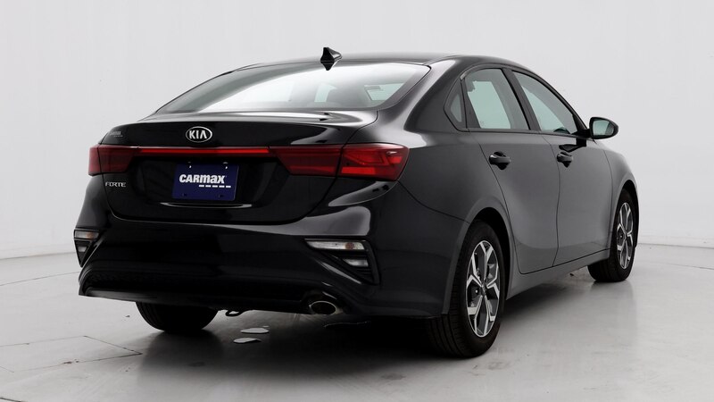 2021 Kia Forte LXS 8