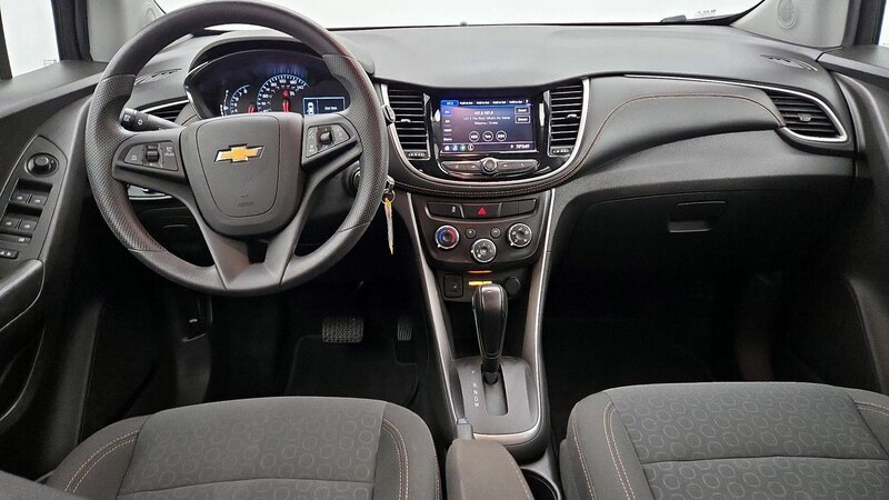 2021 Chevrolet Trax LS 9