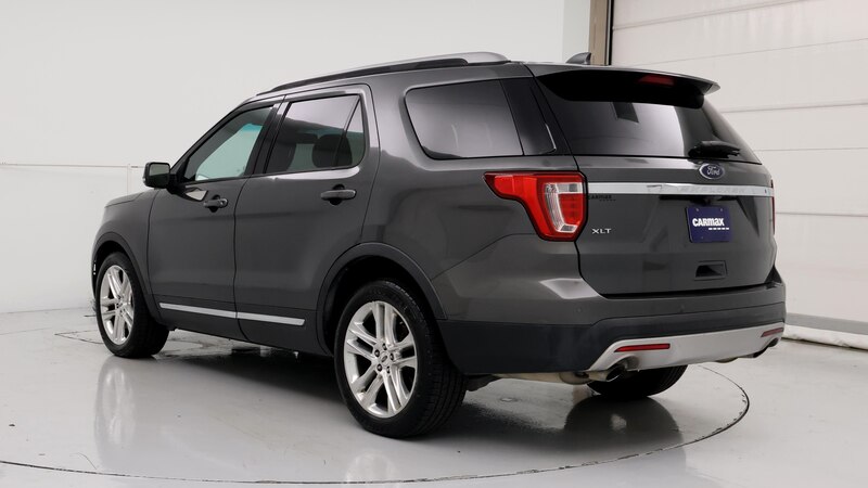 2017 Ford Explorer XLT 2