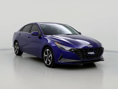 2022 Hyundai Elantra SEL -
                San Antonio, TX