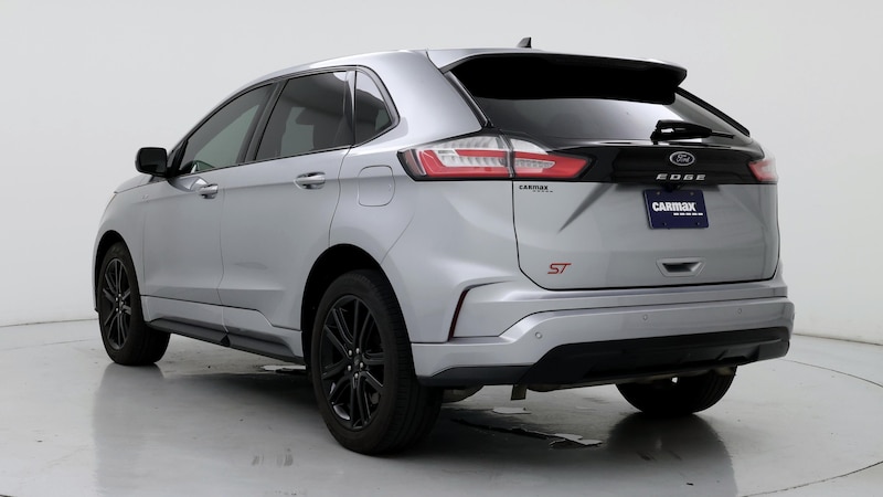 2022 Ford Edge  2