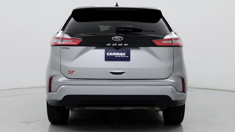 2022 Ford Edge  6