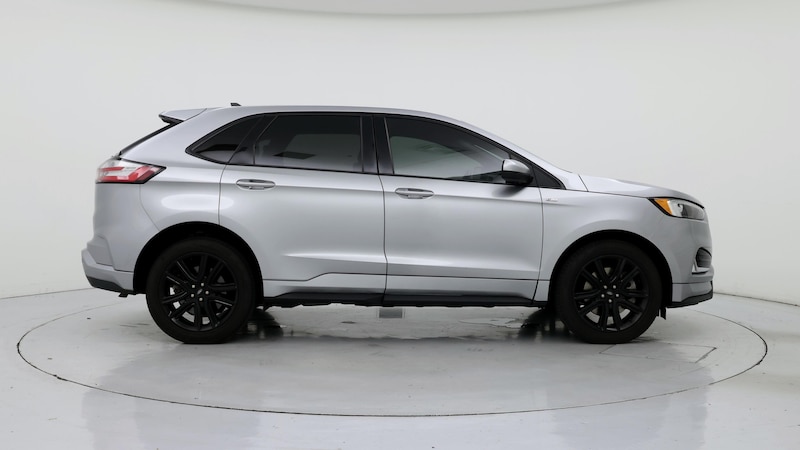 2022 Ford Edge  7