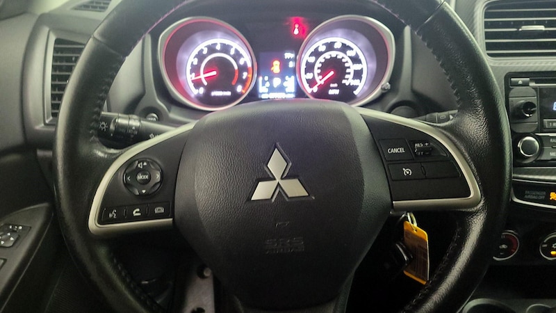 2015 Mitsubishi Outlander Sport ES 10