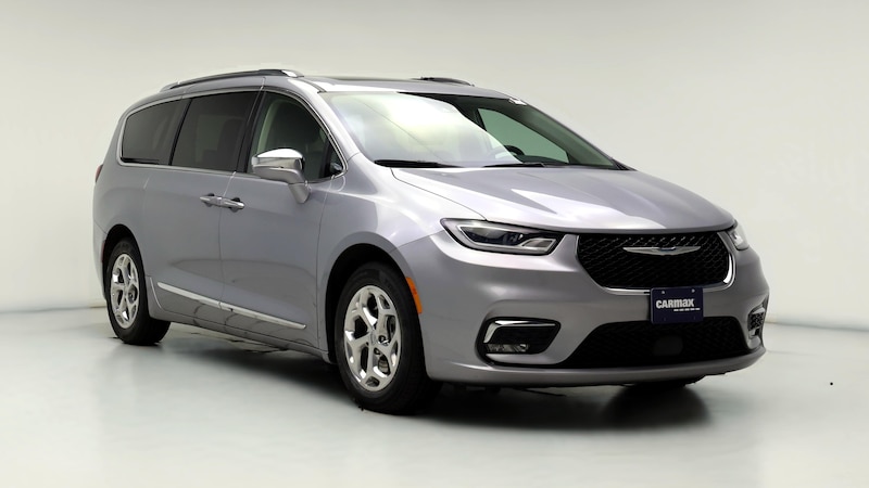 2021 Chrysler Pacifica Hybrid Limited Hero Image